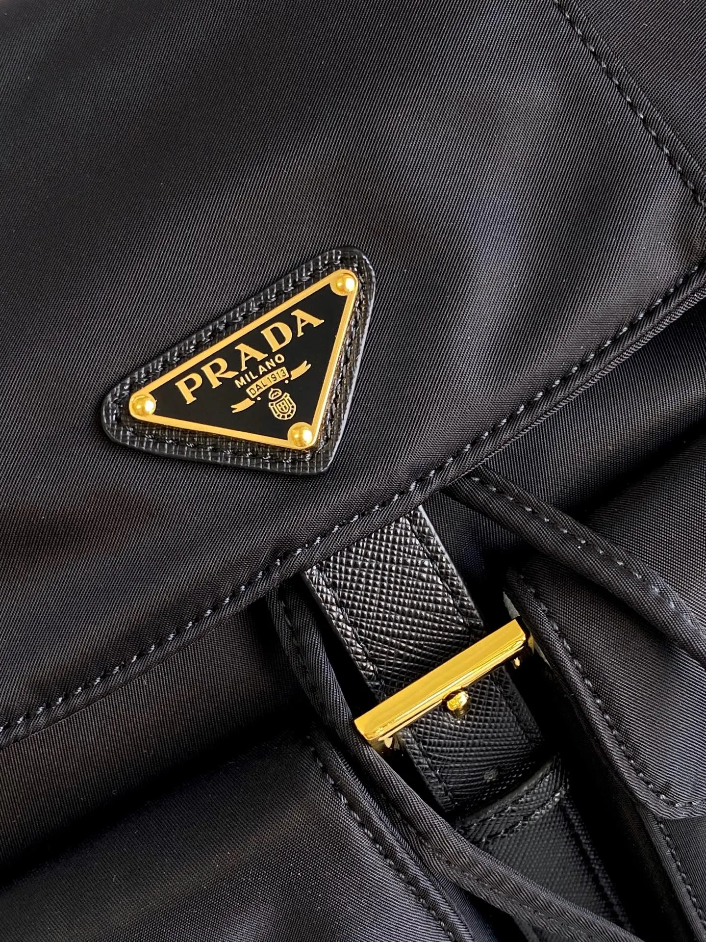 Gold Backpack Classic