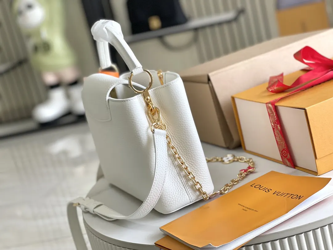White Chain Bag