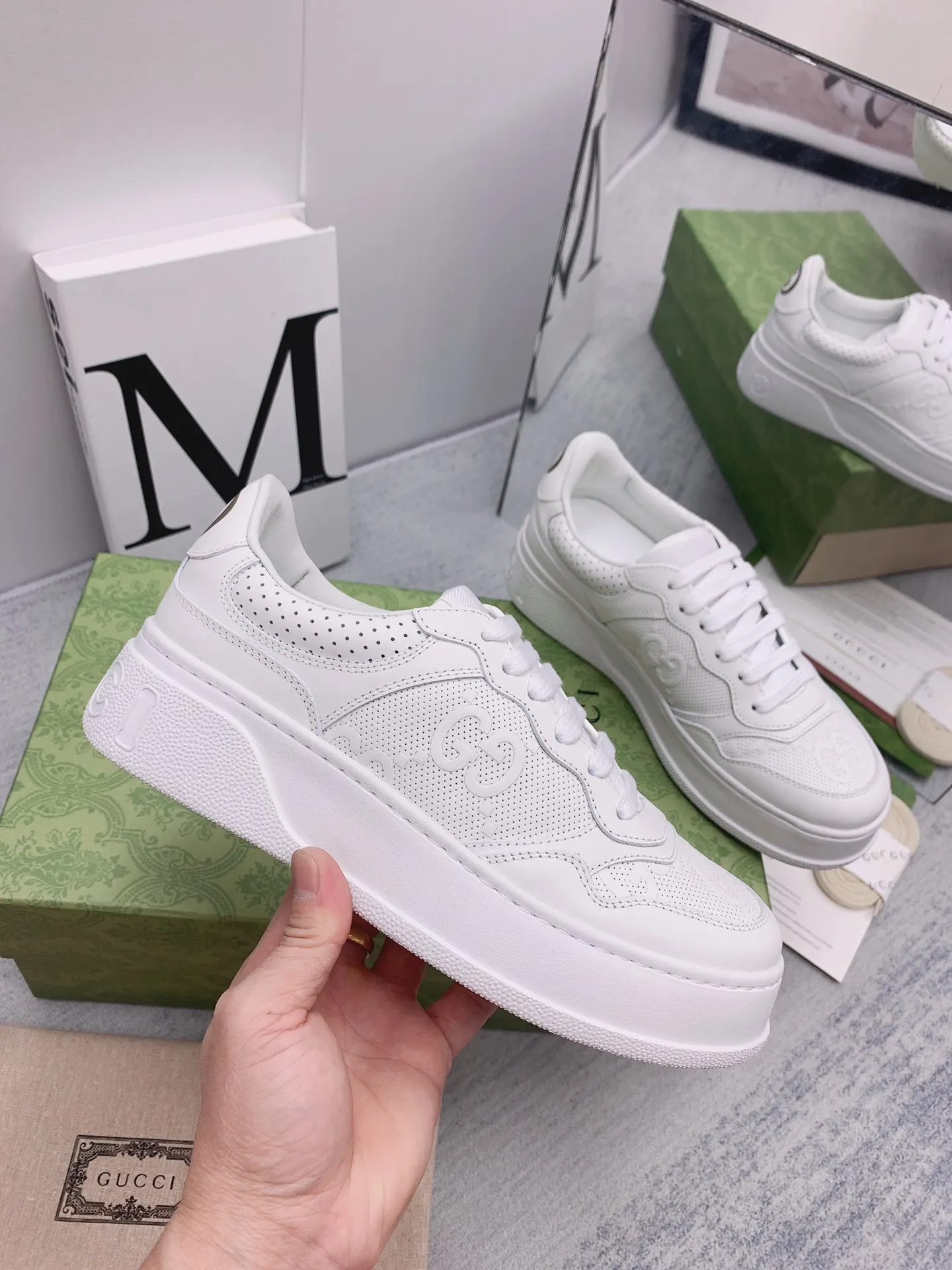 Gucci Logo休闲运动鞋