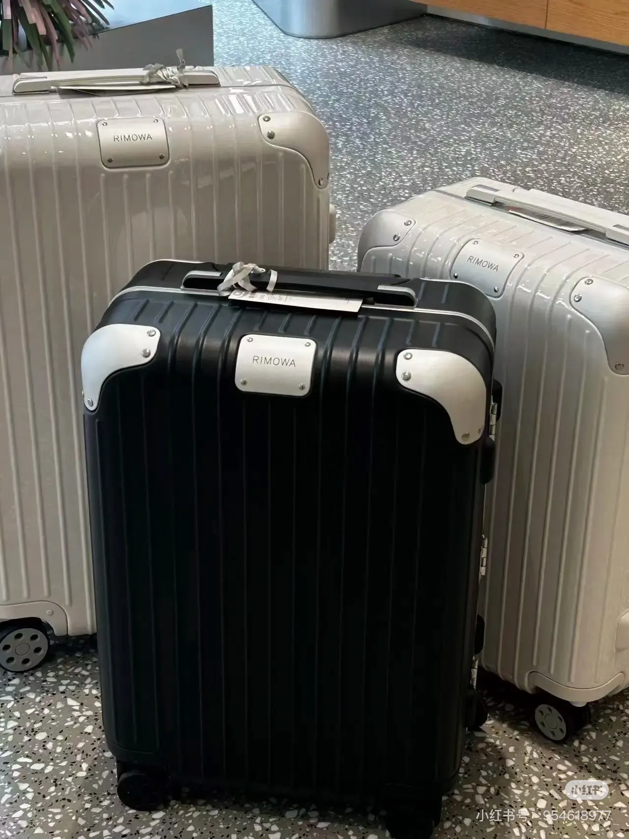 Hybrid 全系列 3寸 黑 行李箱 旅行拉杆款 輕便出行款