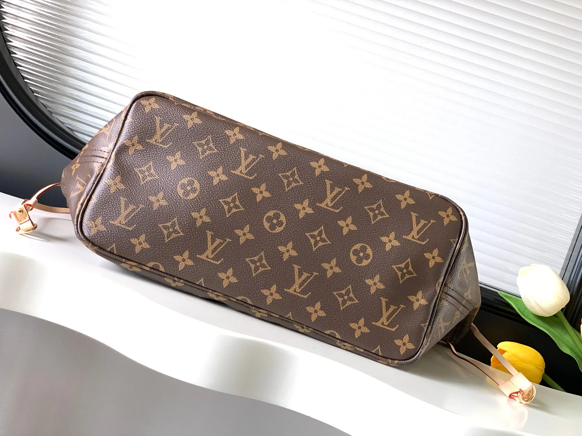 Louis Vuitton Gold Monogram Clutch Bag Leather