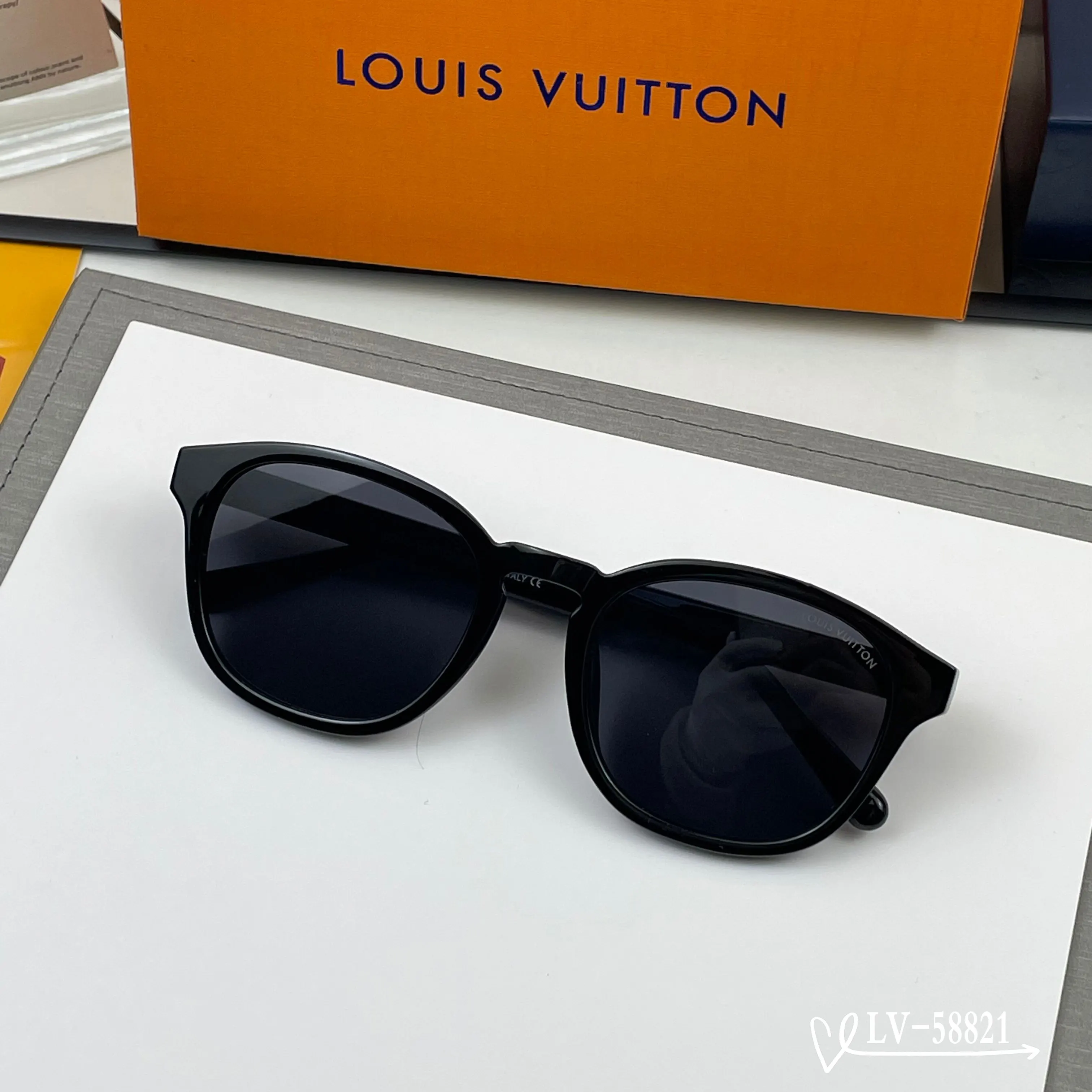 LV 墨镜 時尚防晒款