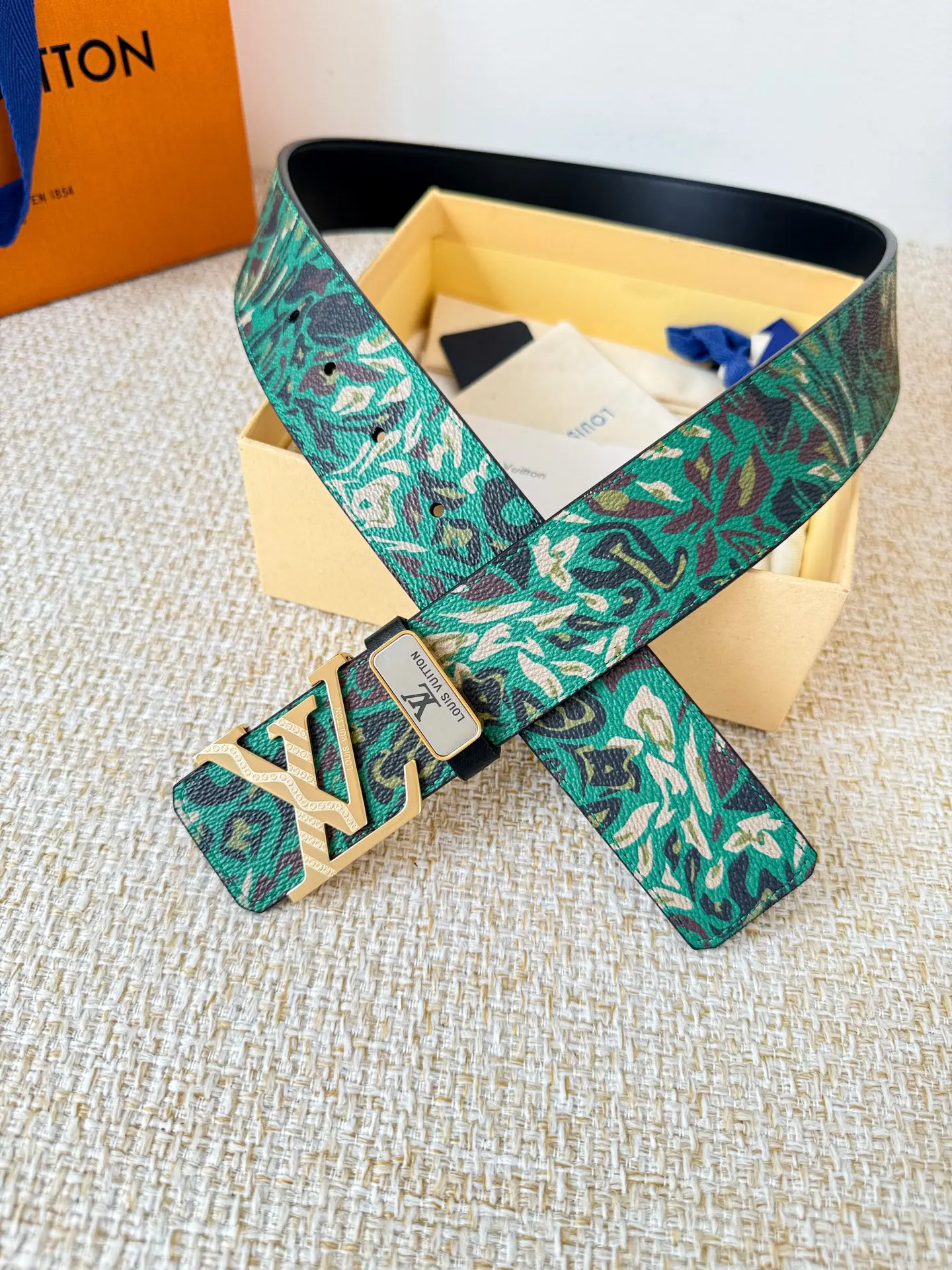 LV 绿色涂鸦双面腰带 个性休闲款｜ORBUYBAG 岚奢包高端时尚精品