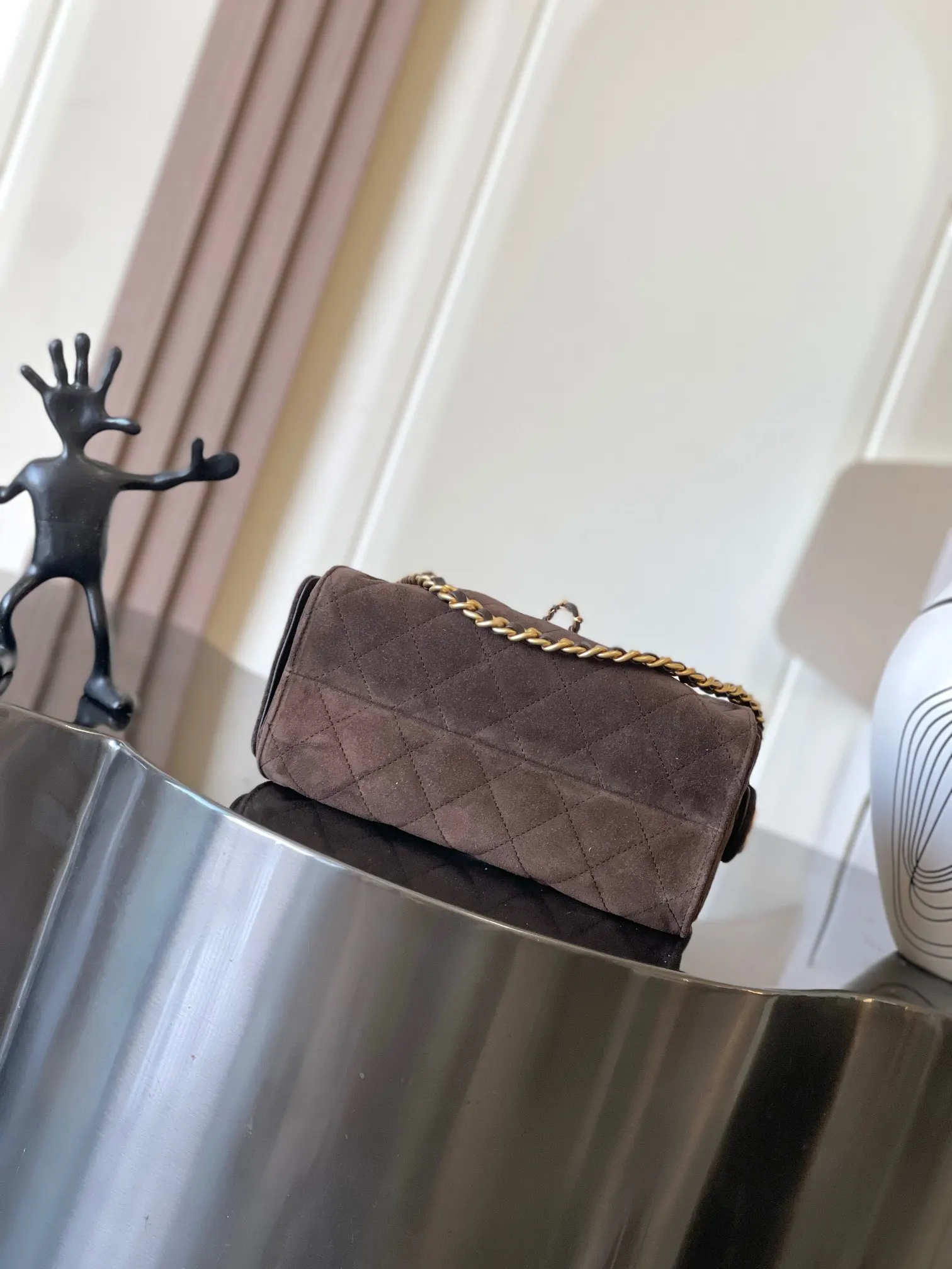 CHANEL 棕色牛皮Hobo腋下包 链条款