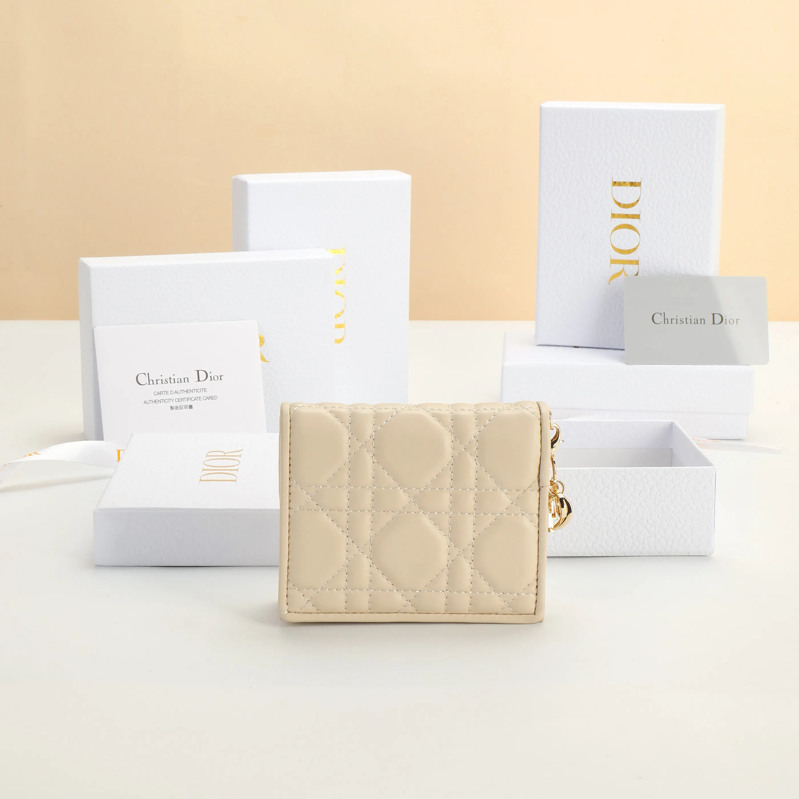 Dior 米色 皮革 钱包