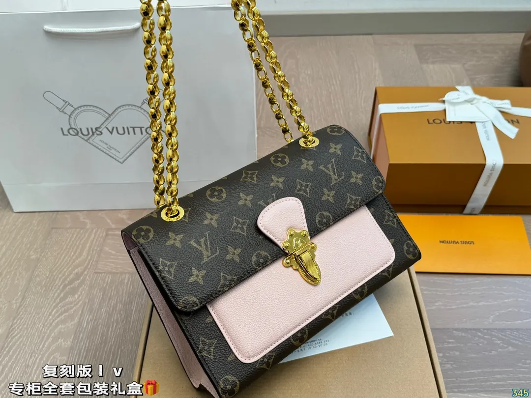 Louis Vuitton Chain Bag Classic
