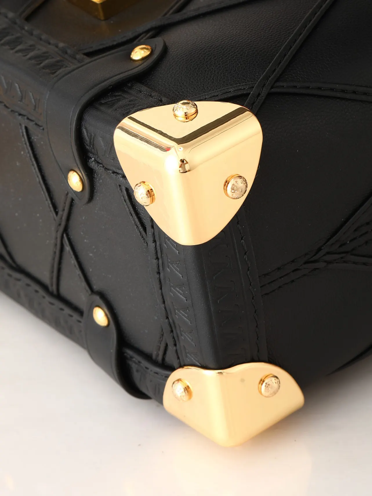 Louis Vuitton Fashion Item | ORBUYBAG