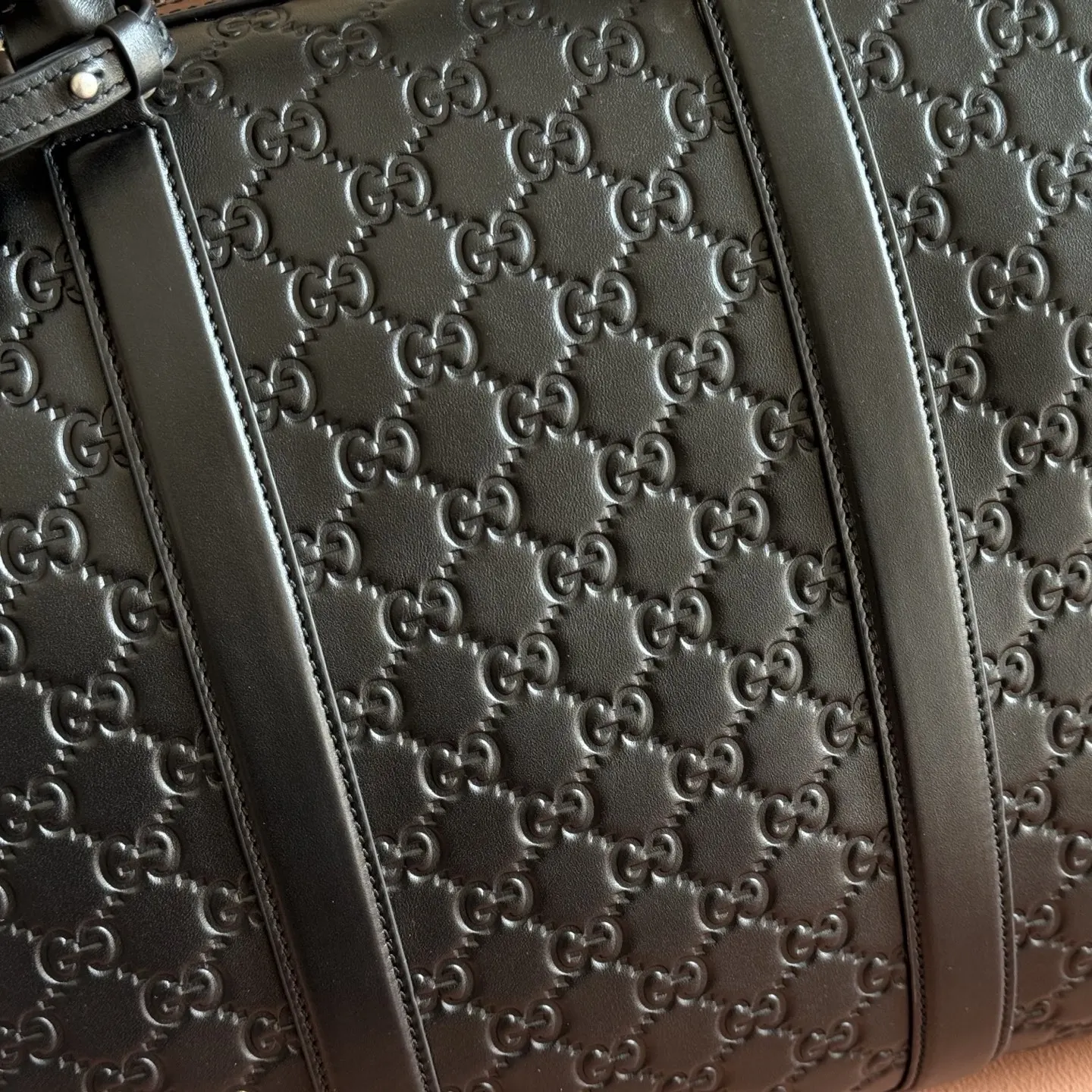Gucci GG Emblem 黑色 帆布 旅行袋 大容量旅行款