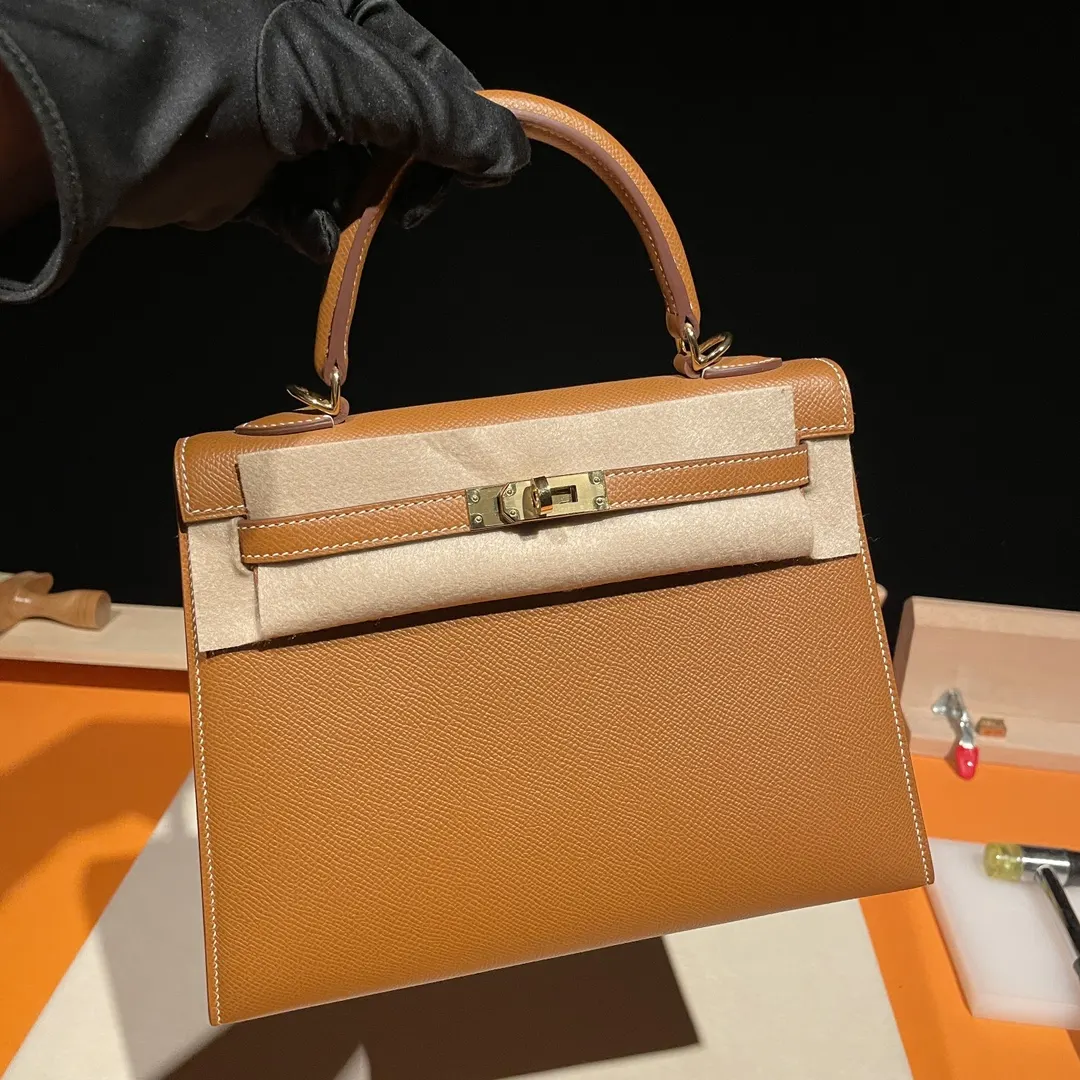 Hermès Kelly Brown Handbag