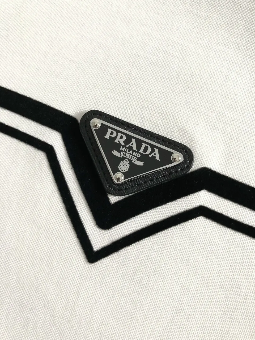 Prada 白色 T恤