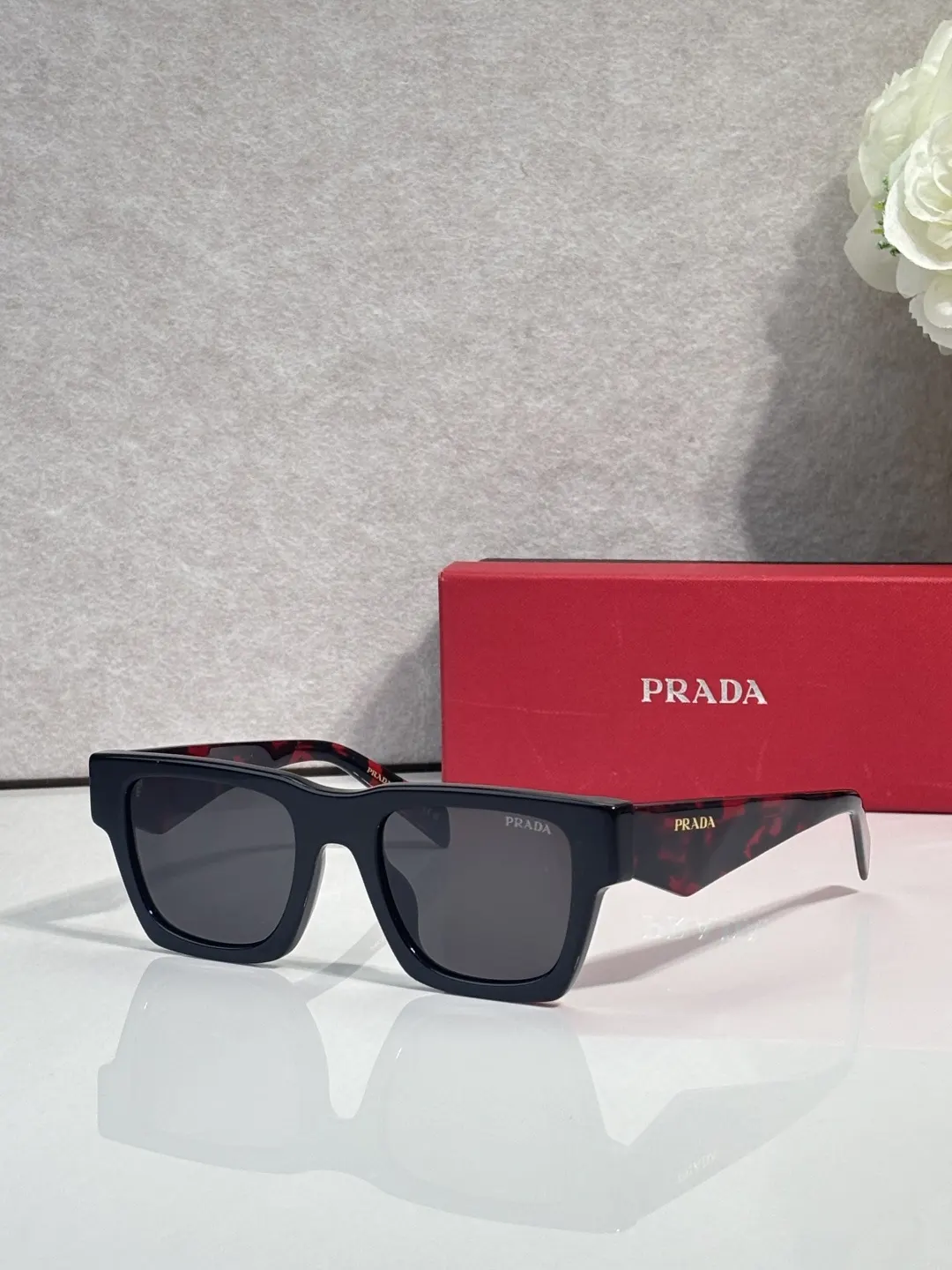 Prada Fashion Item Fashion