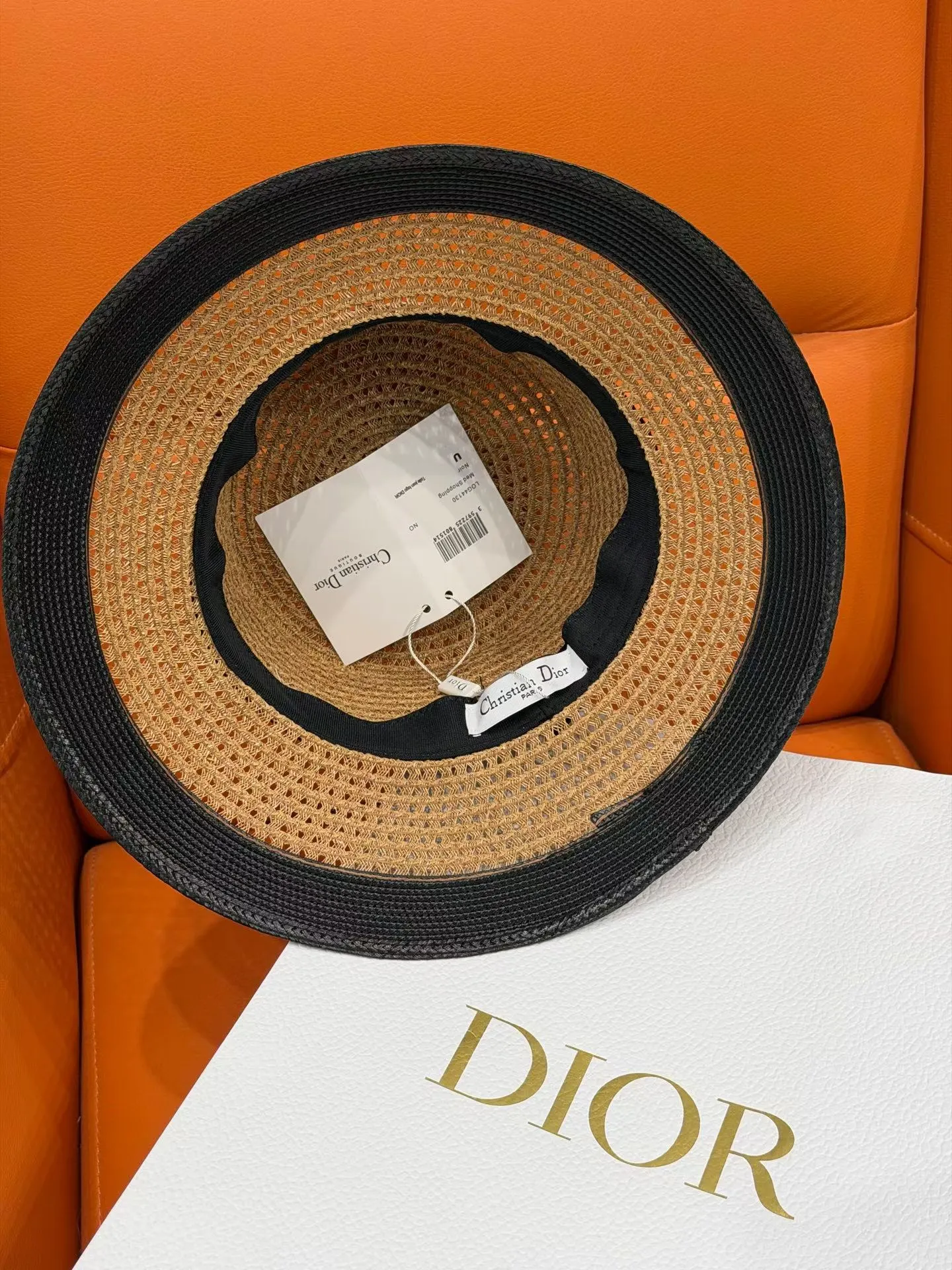Dior 草编渔夫帽 黑色宽边 帽子