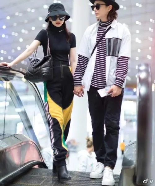 Fashion Item Travel