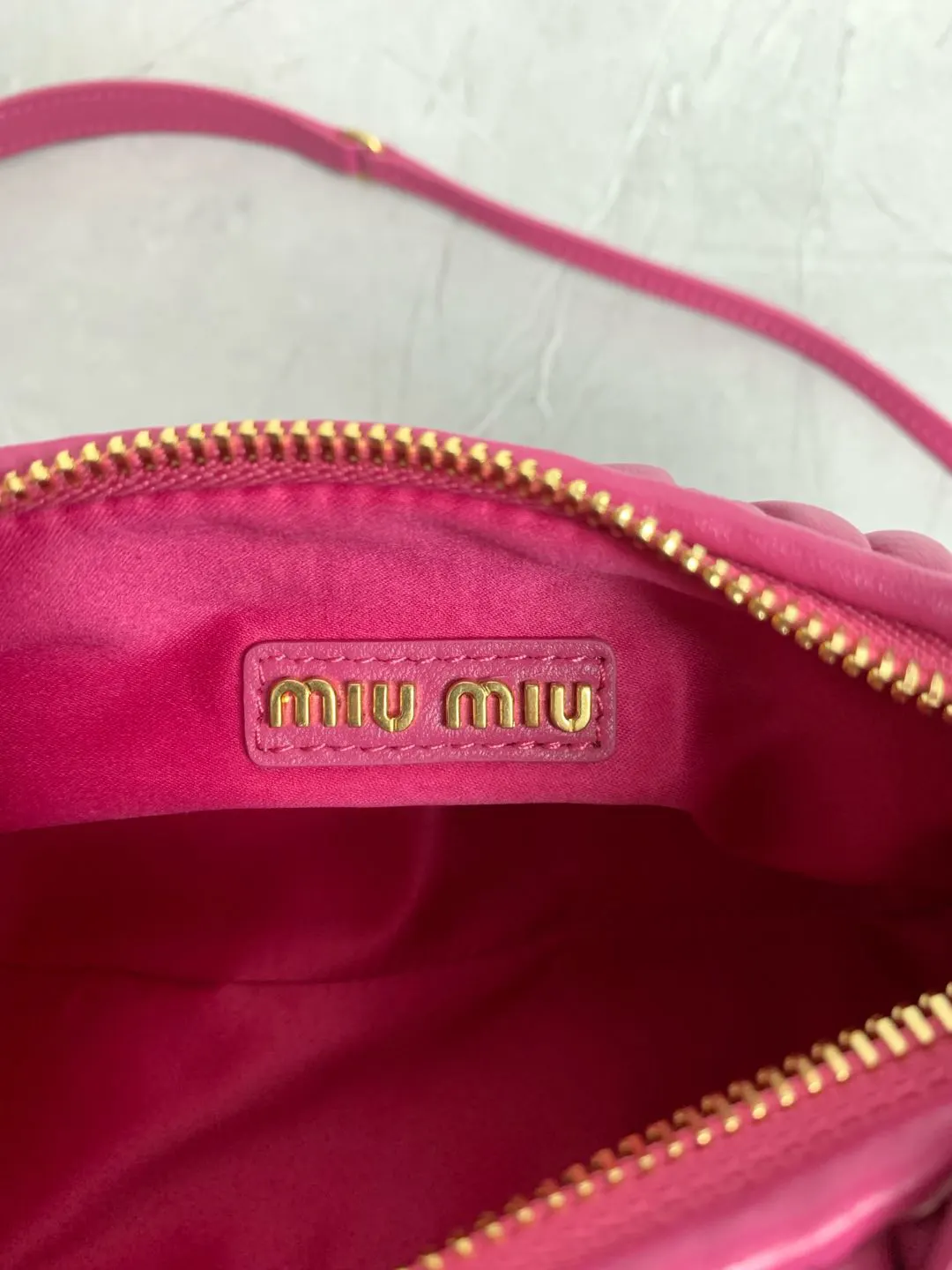Miu 红色 羊皮 手提包 通勤手提款