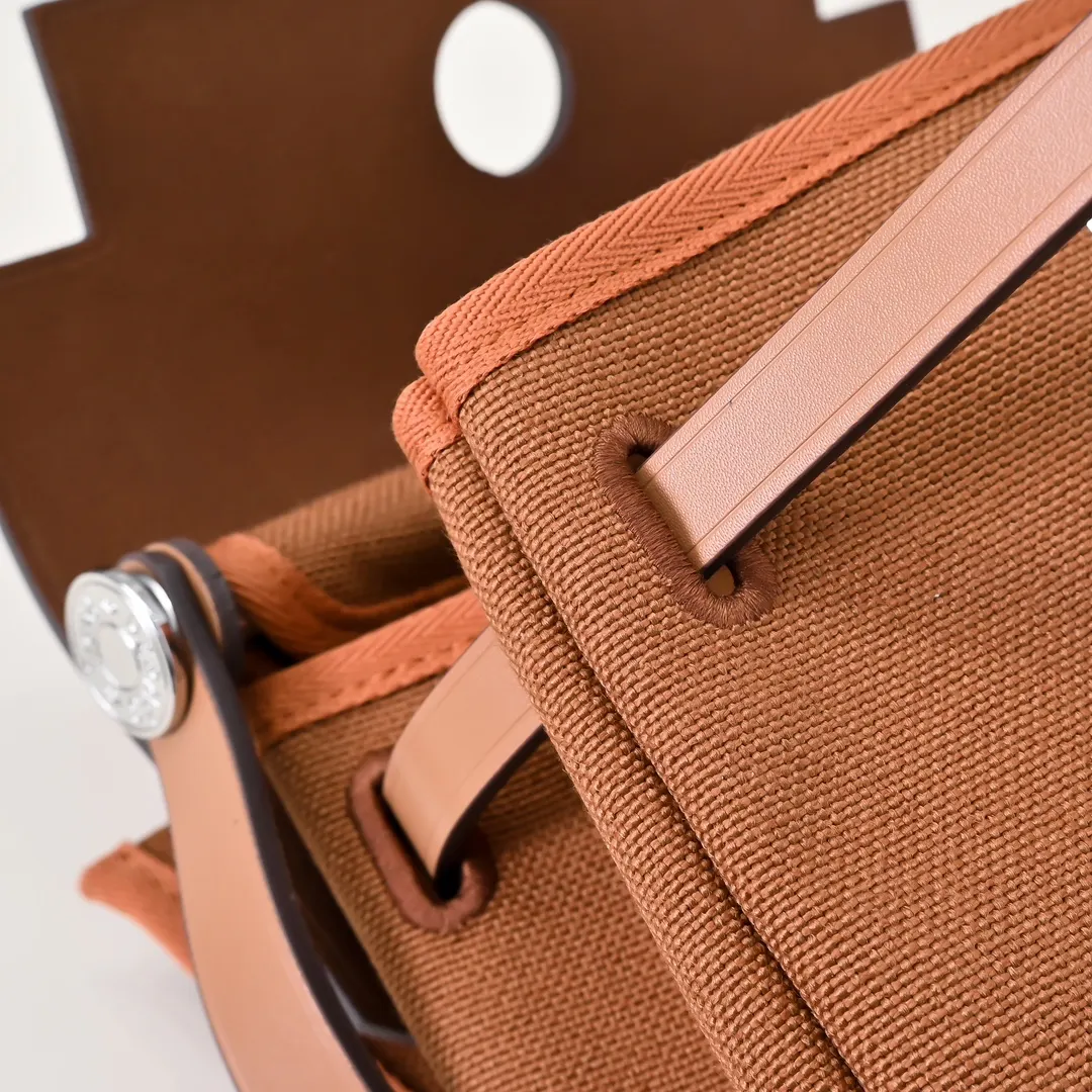 Hermès 雙肩包(數字7) Hermès 雙肩包(數字7)