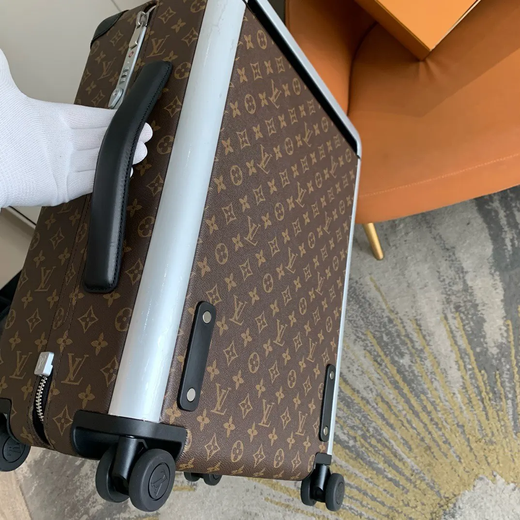 银色 驴牌路易v 拉杆真皮包裹 行李箱 旅行拉杆款 轻便出行款