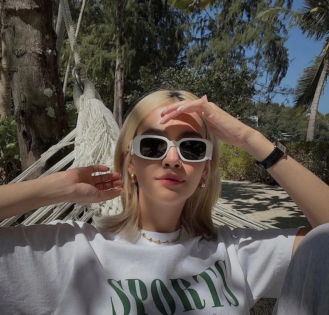 Prada PR17WS 太阳眼镜 时尚遮阳 太阳镜