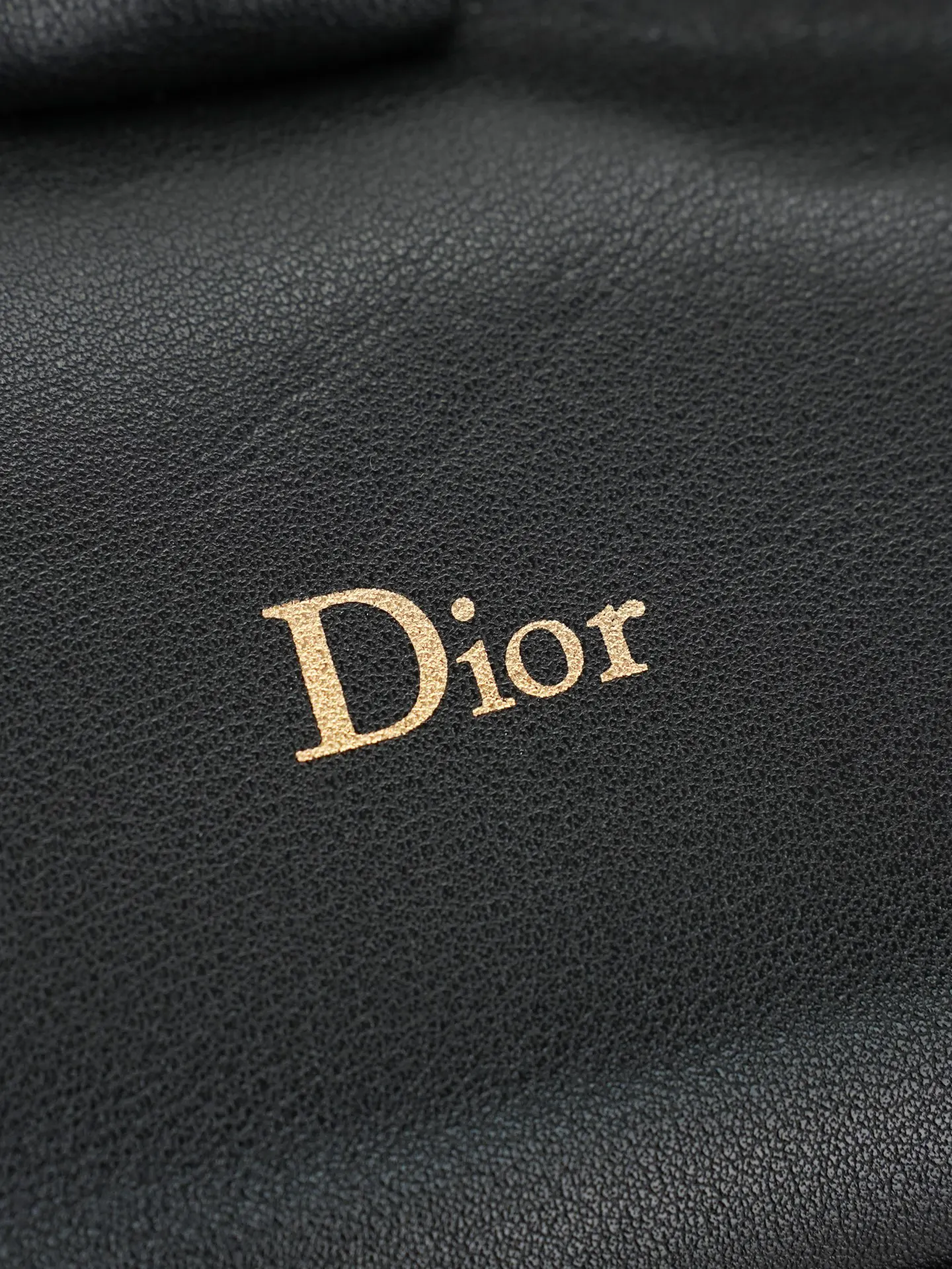 Dior 金色 羊皮 中号款式 可肩背或手拿 链条包 精致链条款