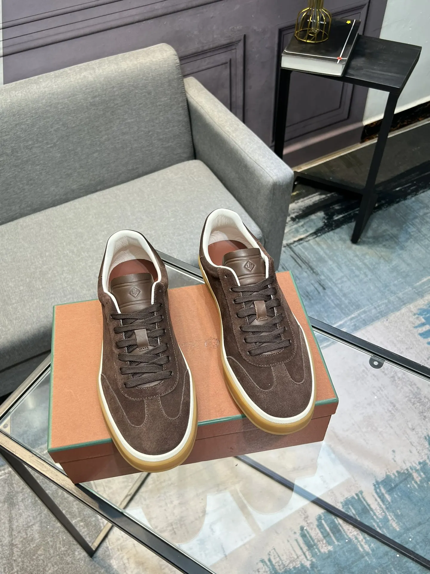 Hermès 乐福鞋(數字4) Hermès 乐福鞋(數字4)