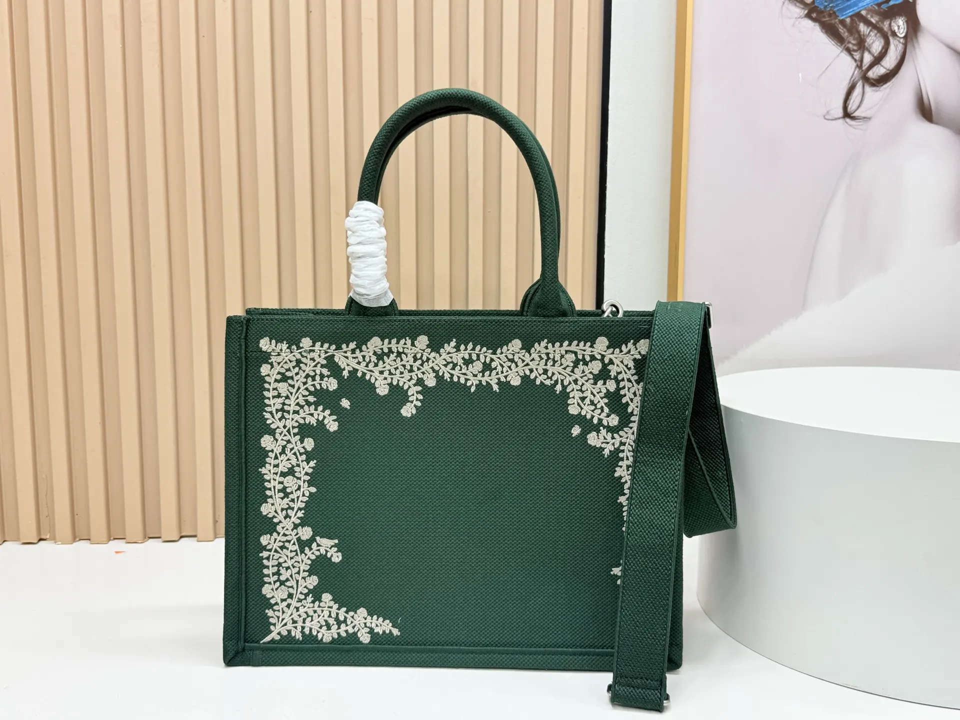 Dior Book Tote 帆布 托特包 大容量托特款