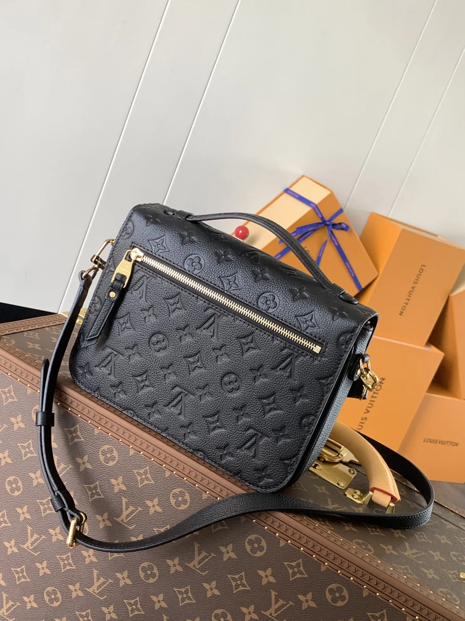 Louis Vuitton Métis 黑杏配色 雙肩包 復古