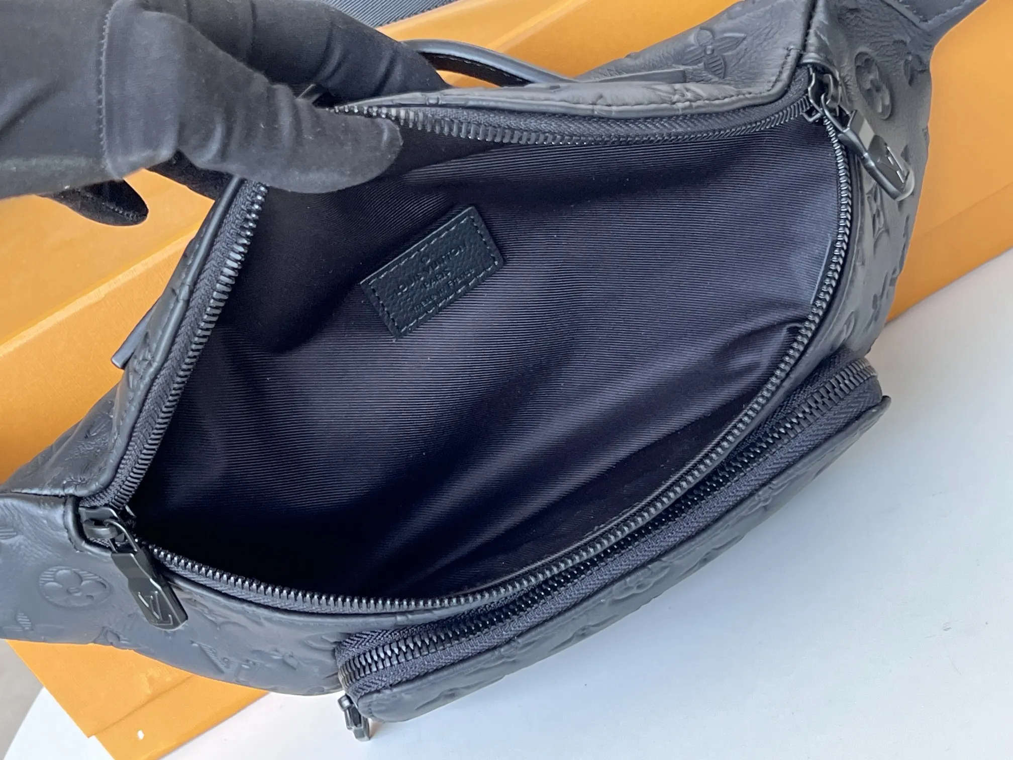 Black Belt Bag Casual Leather