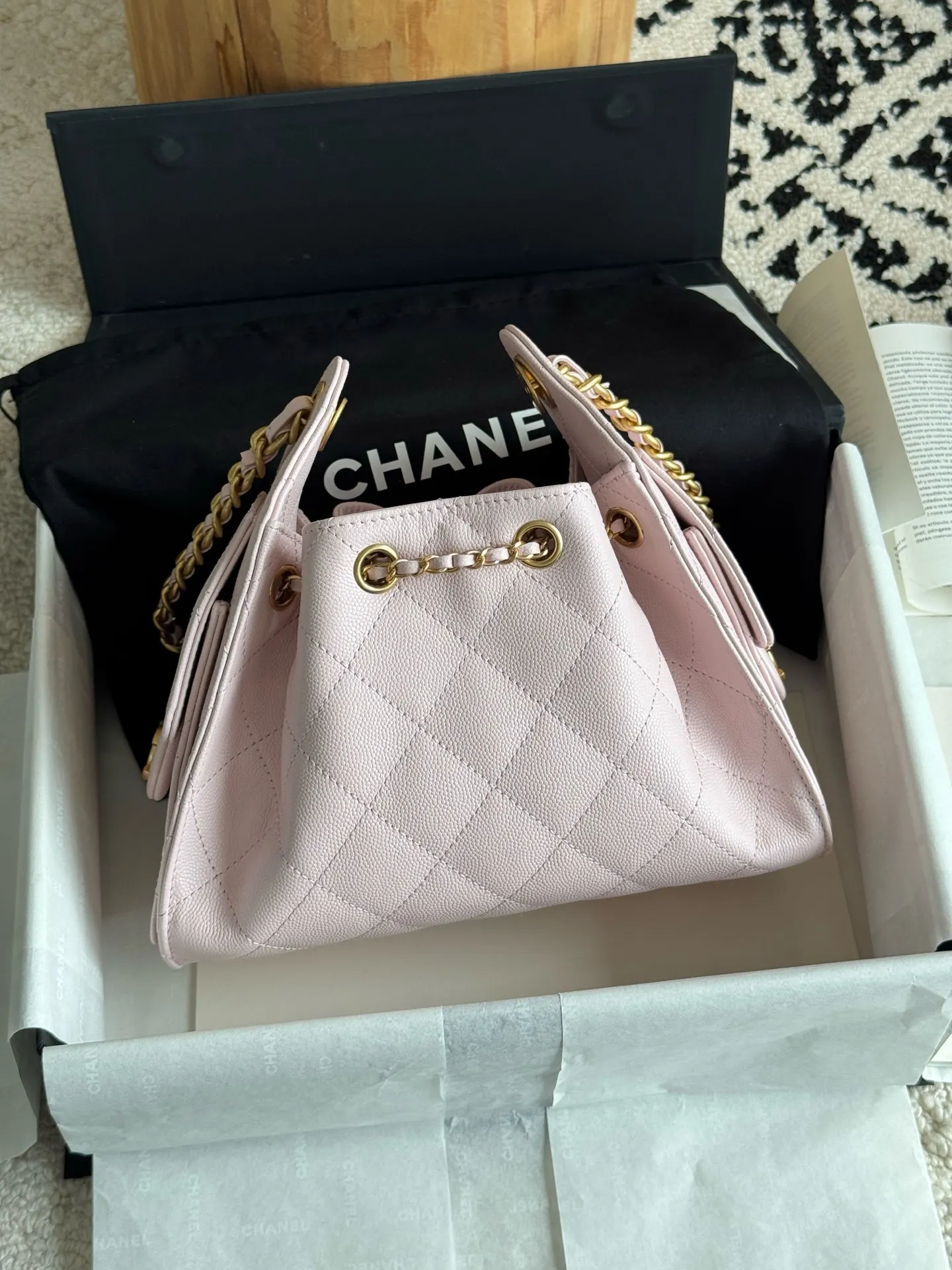 CHANEL 白色 粉色 小牛皮 腋下包 復古腋下背款