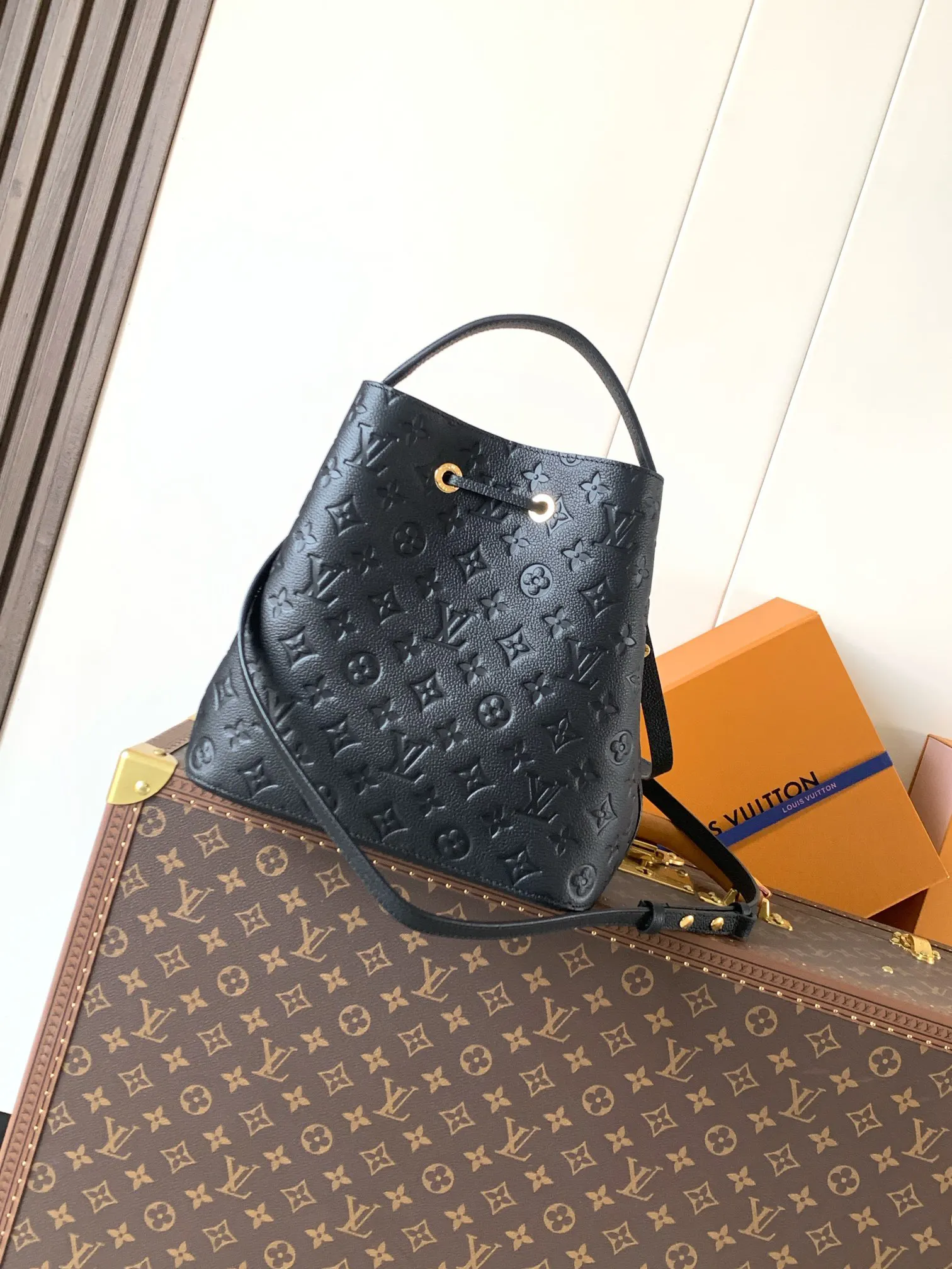 Louis Vuitton 蓝色双肩背包 休闲通勤
