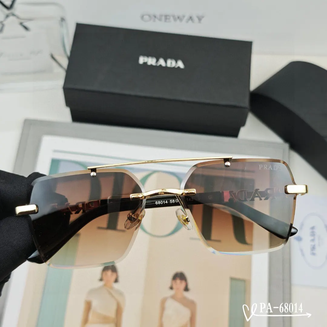 Prada 墨镜 时尚防晒款 款11