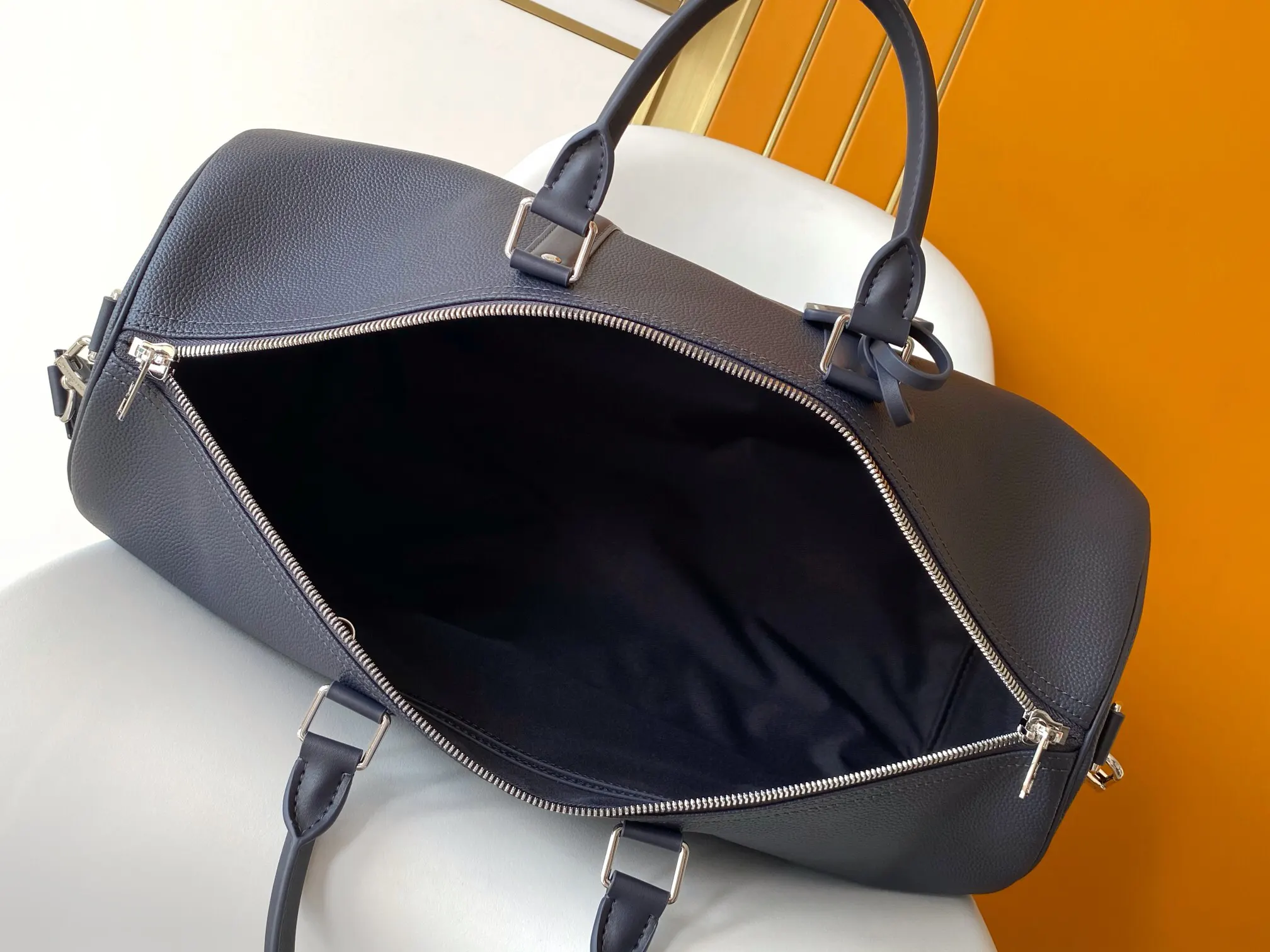 Keepall Mo旅行包 大容量旅行款