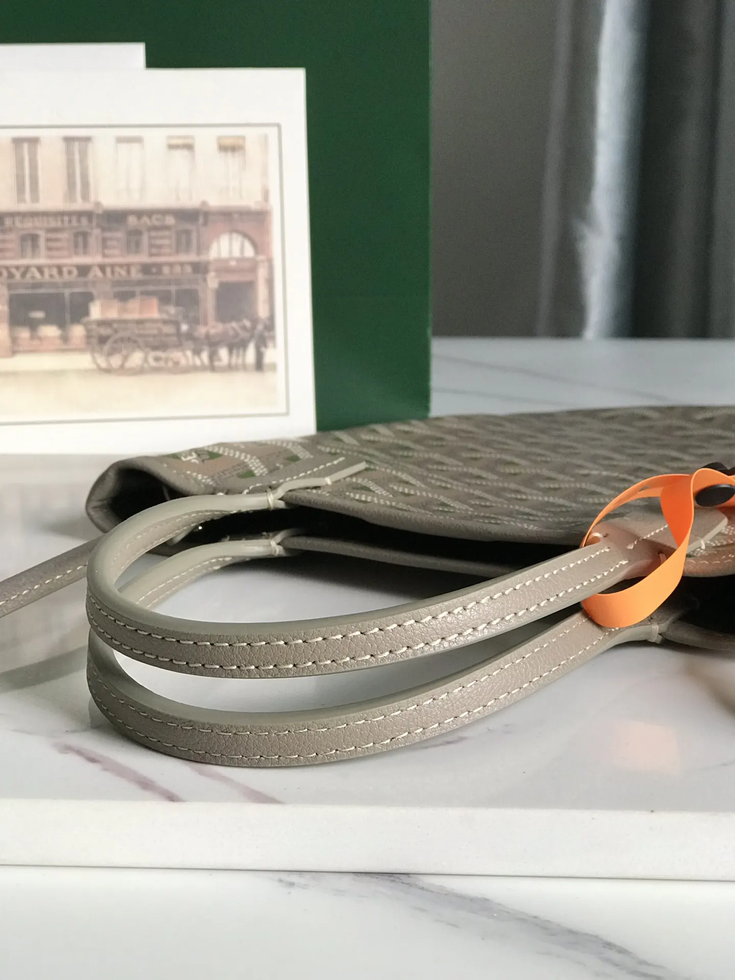 Goyard Crossbody Bag Lightweight Leather Image 8 Goyard Crossbody Bag Lightweight Leather Image 8