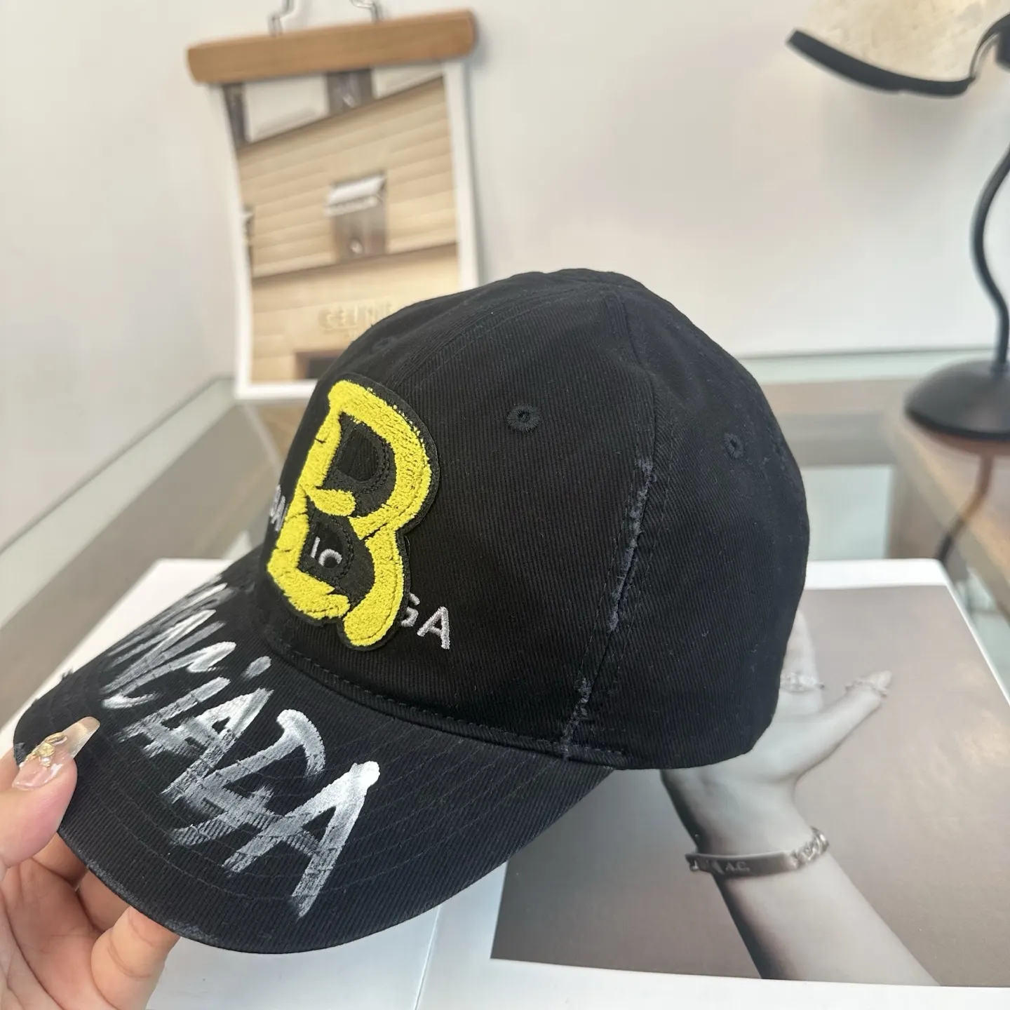 Balenciaga Baseball Cap Logo