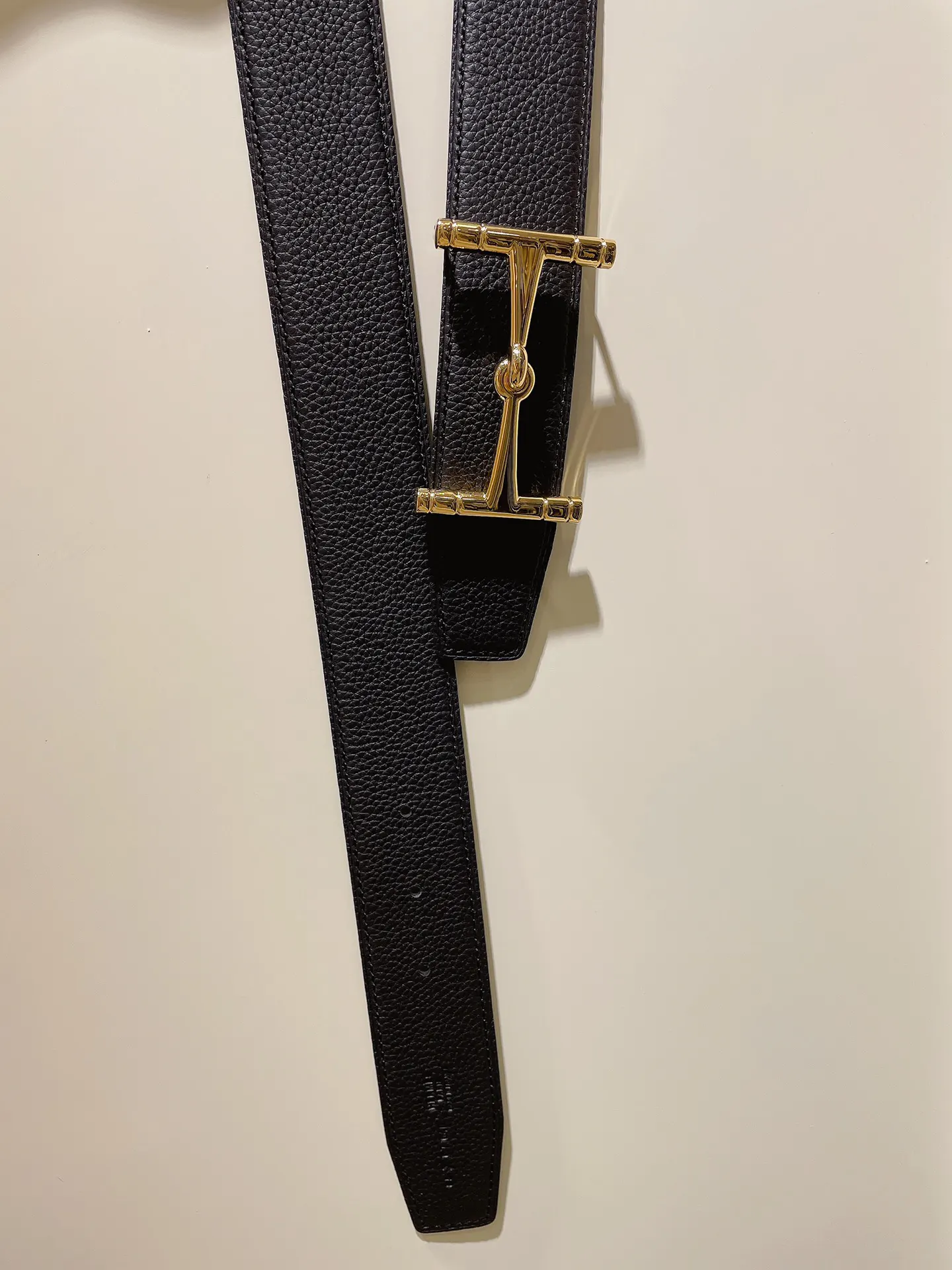 Hermès 牛皮 腰带 精致配饰