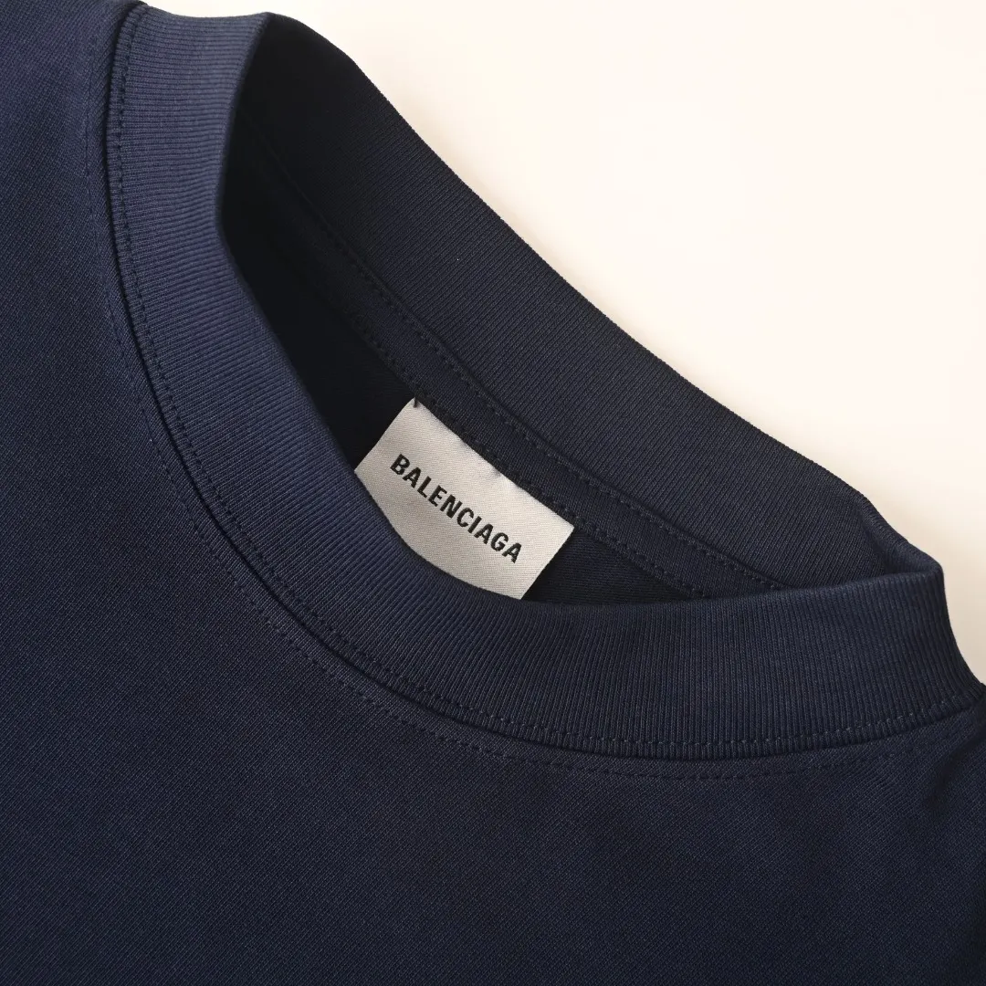 Balenciaga BLCG 浅灰色 純棉 短袖T恤(數字4) Balenciaga BLCG 浅灰色 純棉 短袖T恤(數字4)