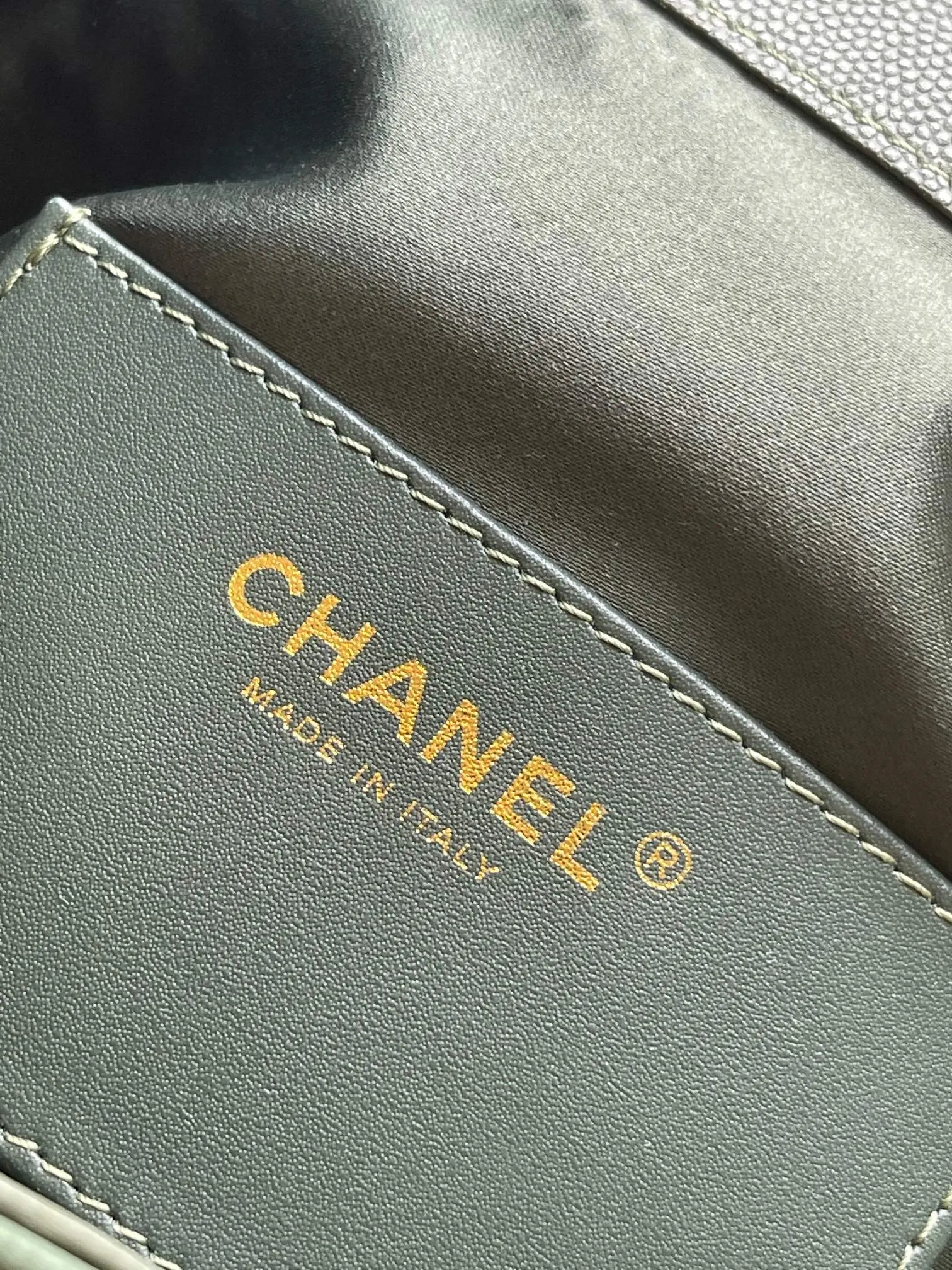 Chanel 绿色 皮革 腋下包