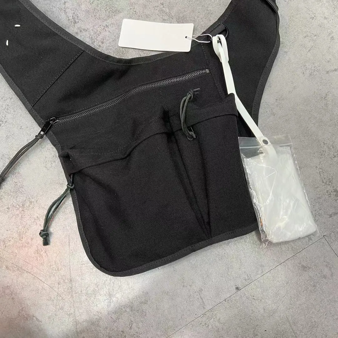 Crossbody Bag Image 9 Crossbody Bag Image 9