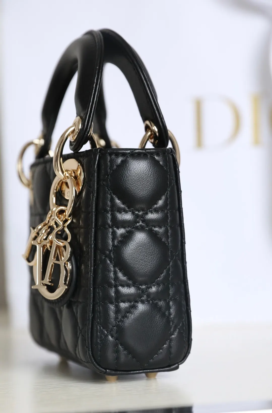 Dior Lady Dior Lady Black Sheepskin Handbag Handheld Crossbody Image 4 Dior Lady Dior Lady Black Sheepskin Handbag Handheld Crossbody Image 4
