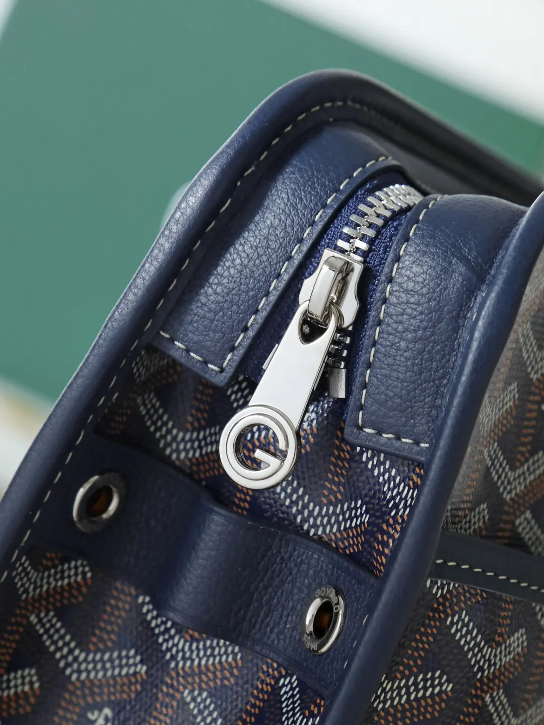 Goyard 黄色 牛皮 手拿包 精致手拿款