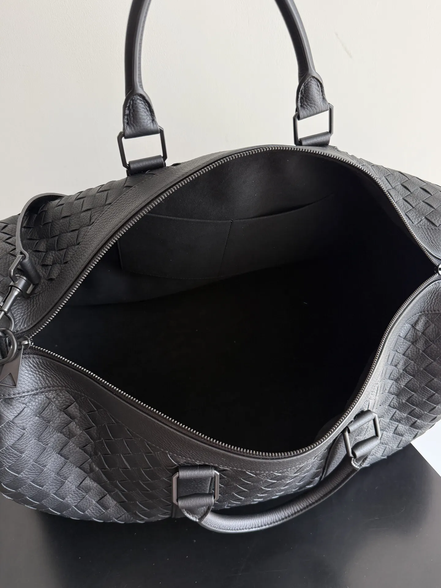 Bottega Veneta 黑色 麂皮 旅行包 大容量旅行款