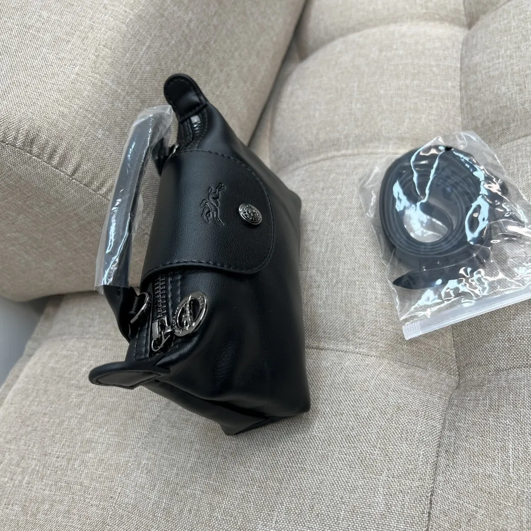 Black Top Handle Bag Commuter Classic