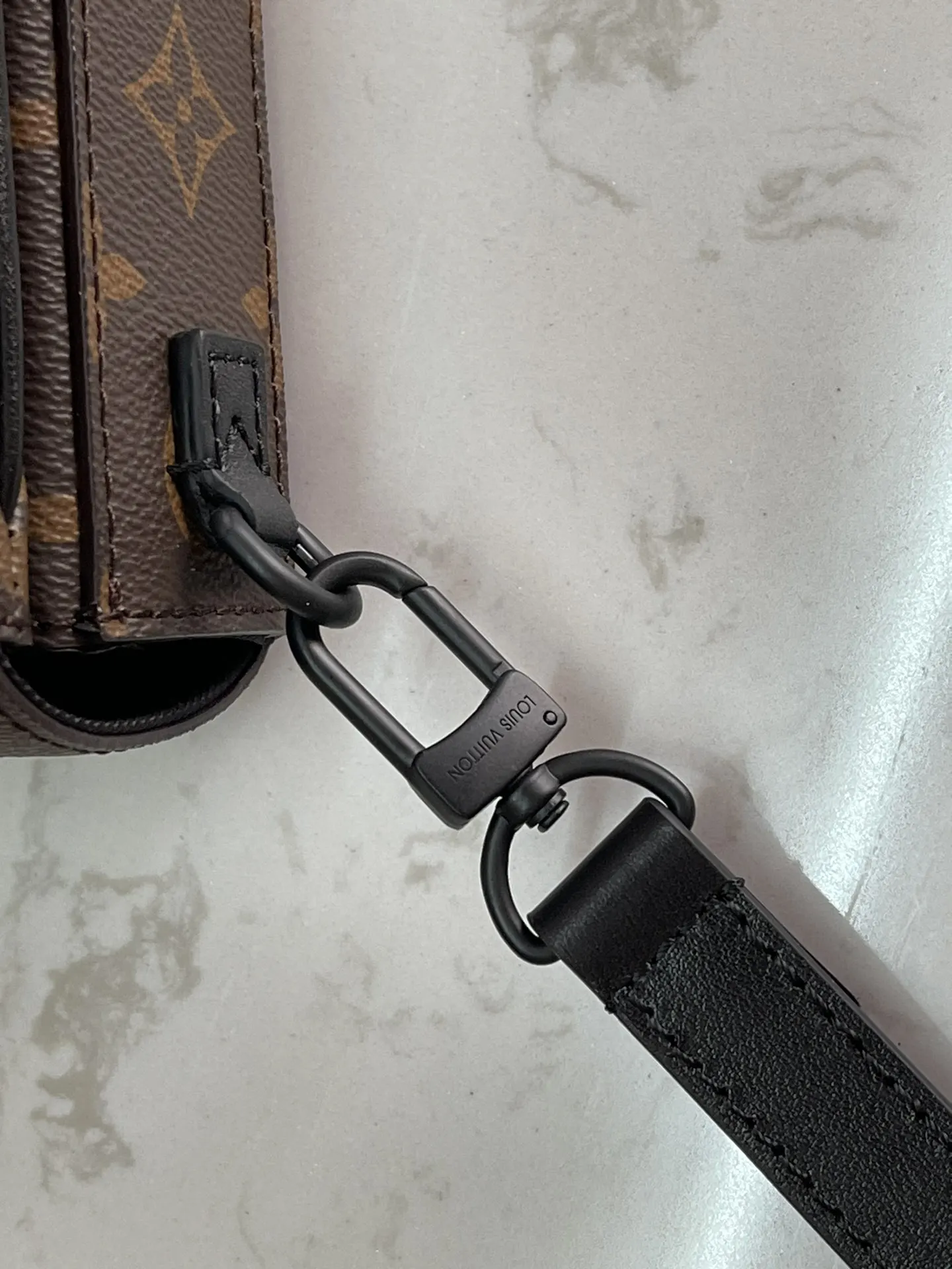 牛皮 开发 全钢五金 Lo Ve 收納包 旅行收納款