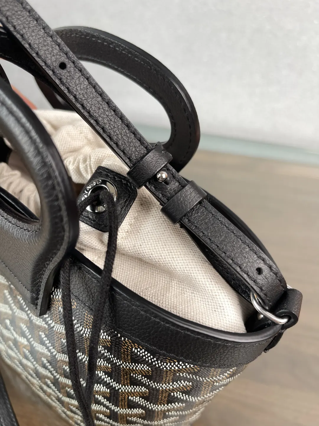 Goyard 黑色 皮革 水桶包 休闲水桶款