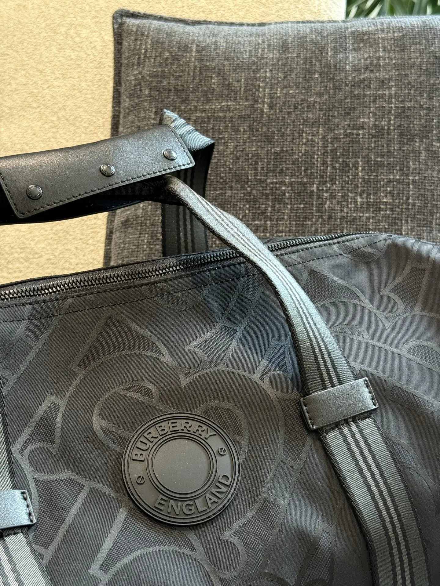 Burberry 黑色 牛皮 旅行袋 大容量旅行款