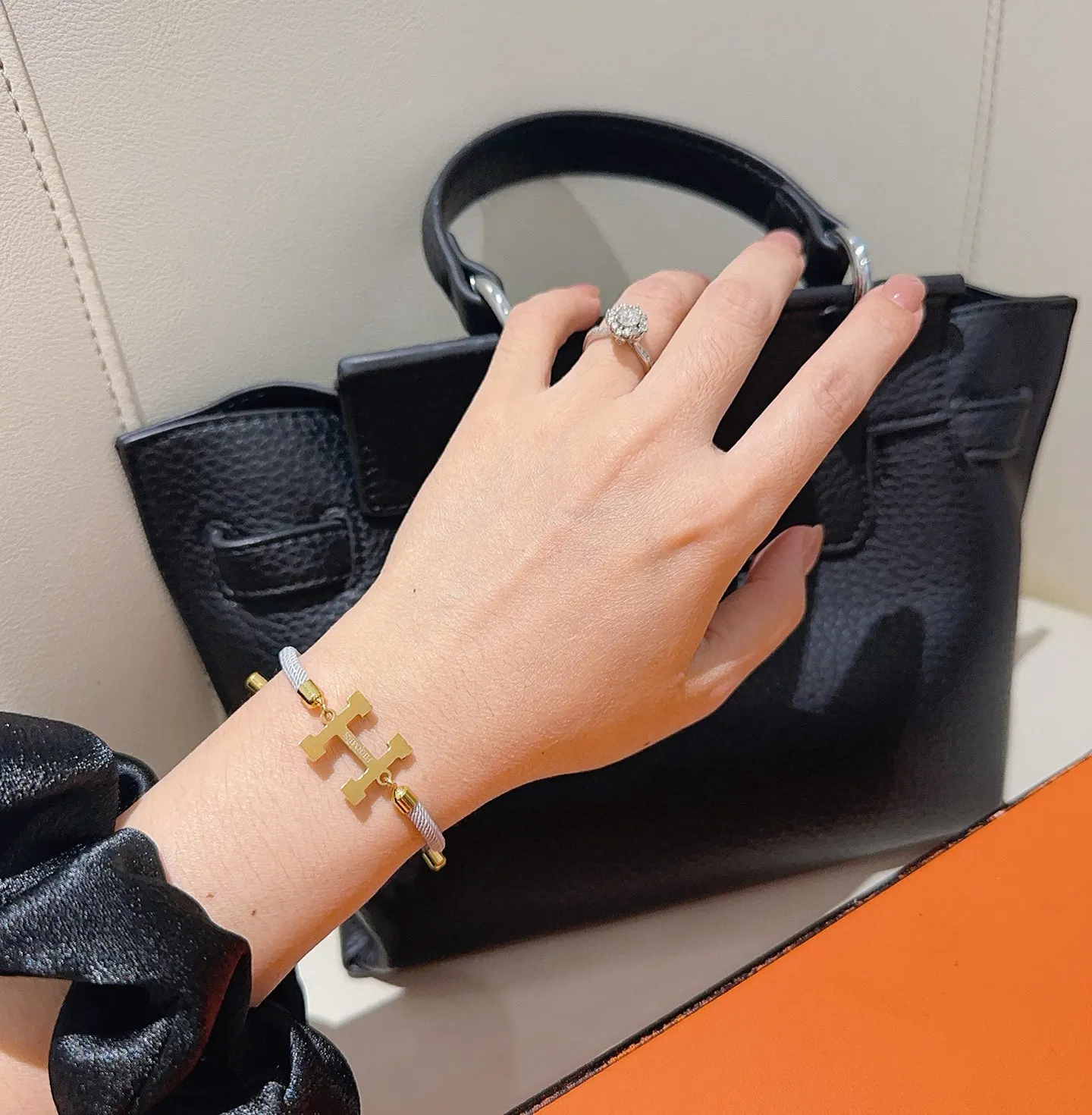 Hermès 首饰 精致配饰 手链/手镯