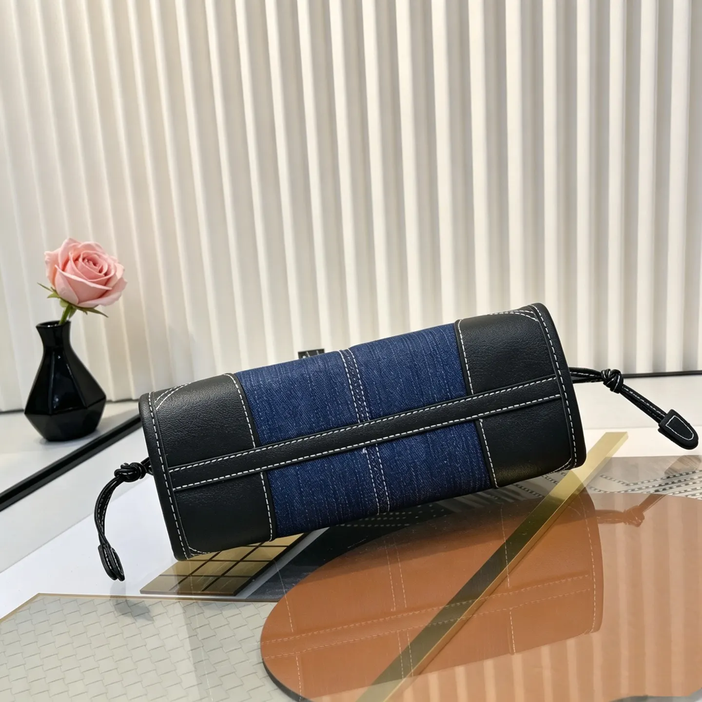 PRADA 牛皮 牛仔 斜挎包 迷你休闲款
