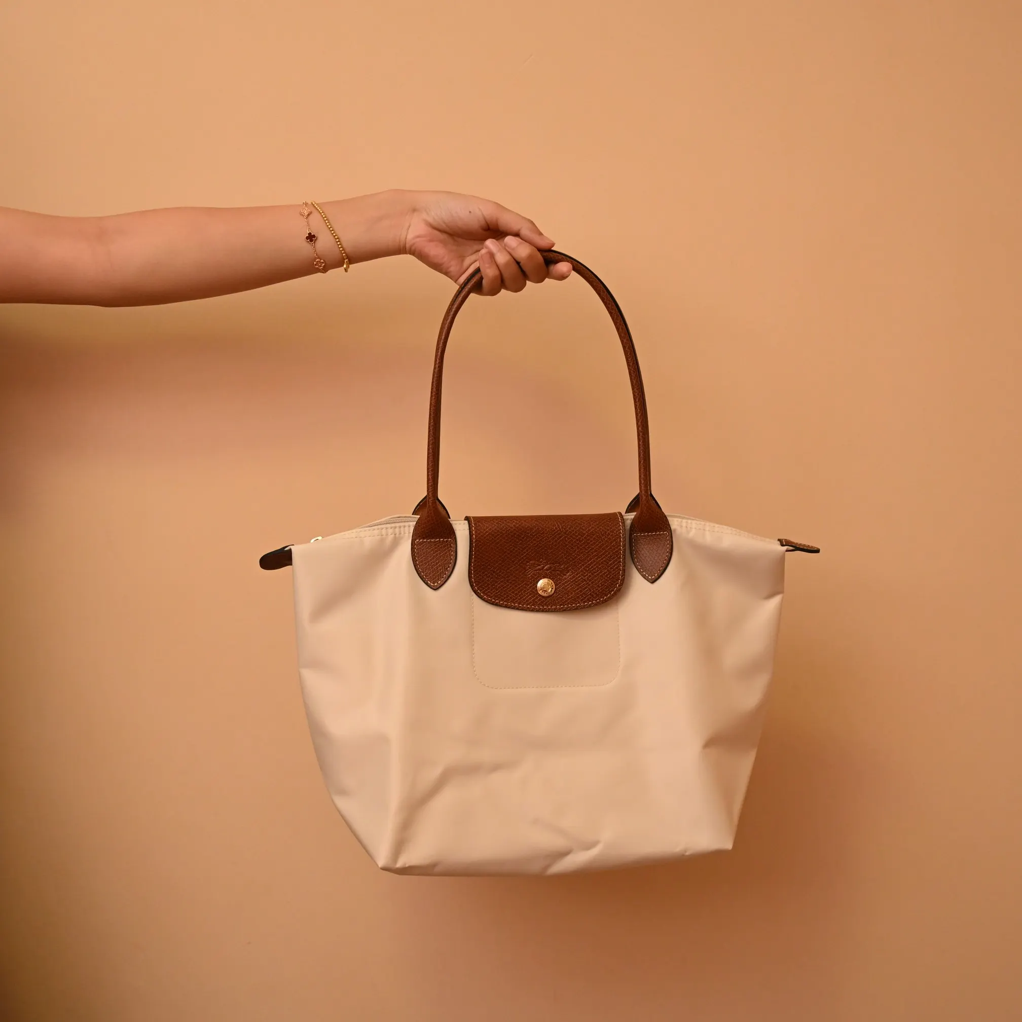White Shoulder Bag