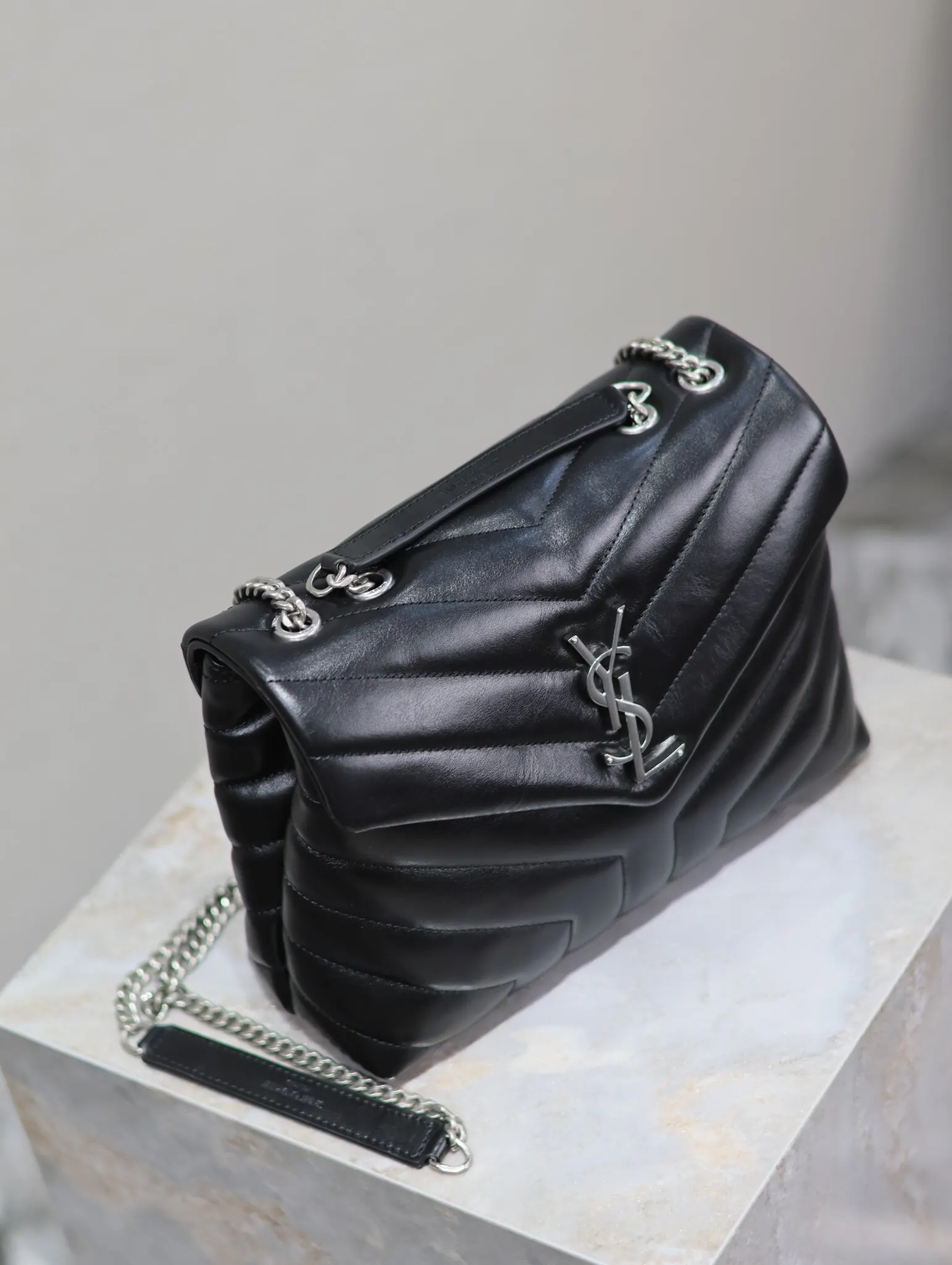 Black Crossbody Bag Lightweight Classic Leather