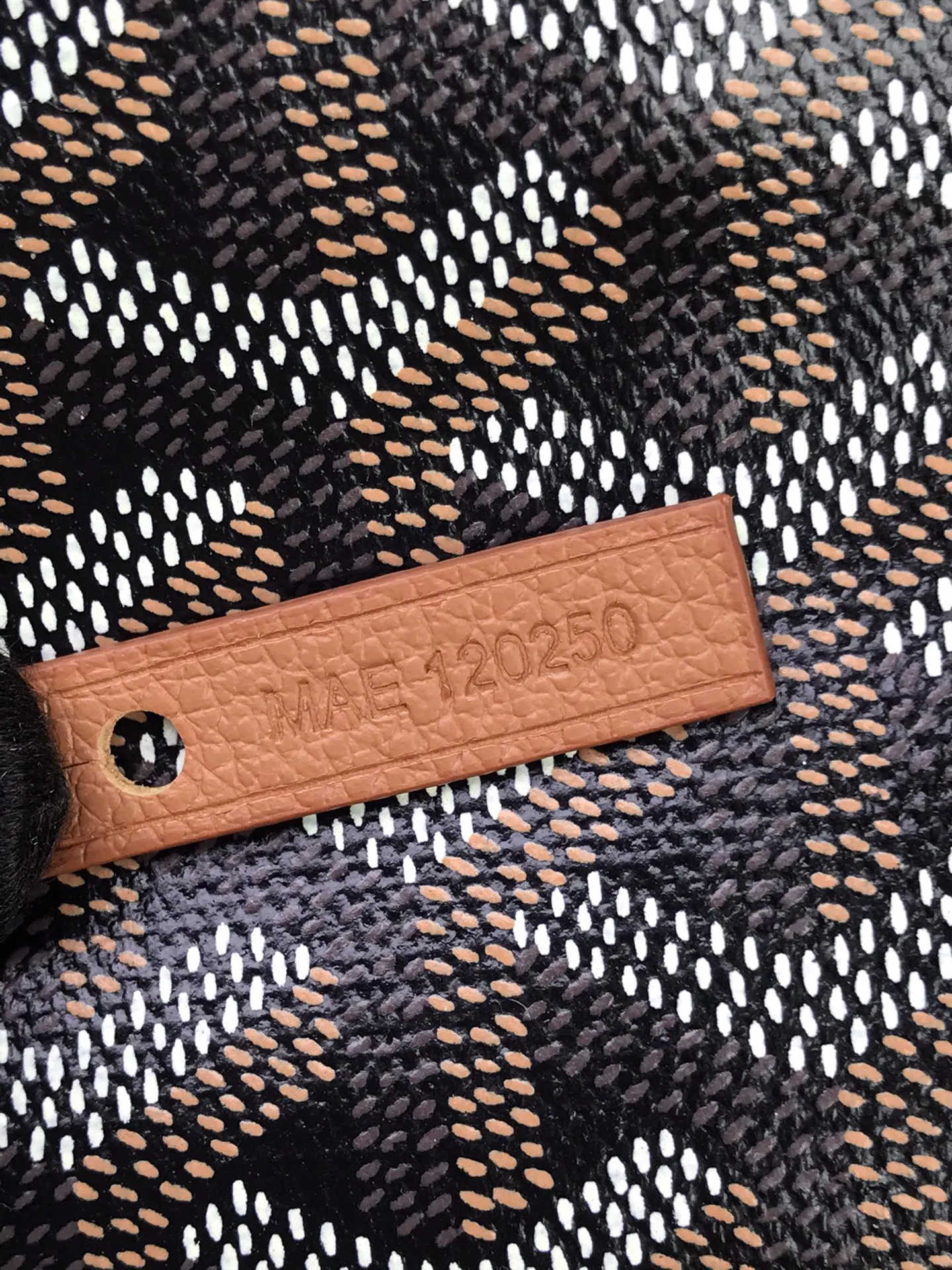 Hobo mini 尺寸 腋下包 复古腋下背款