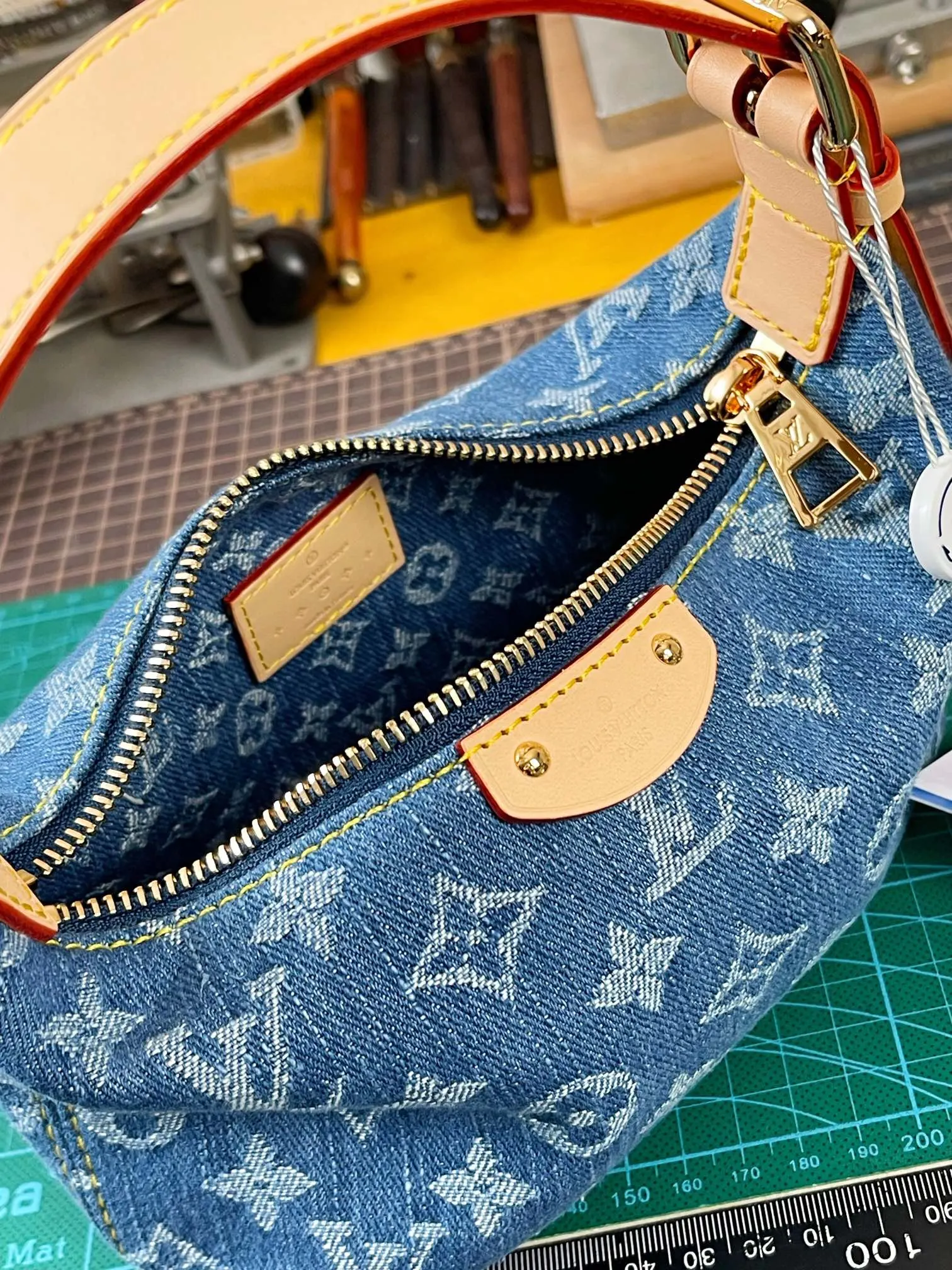 牛仔 丹宁 帆布 手拿包 精致手拿款(數字9) 牛仔 丹宁 帆布 手拿包 精致手拿款(數字9)