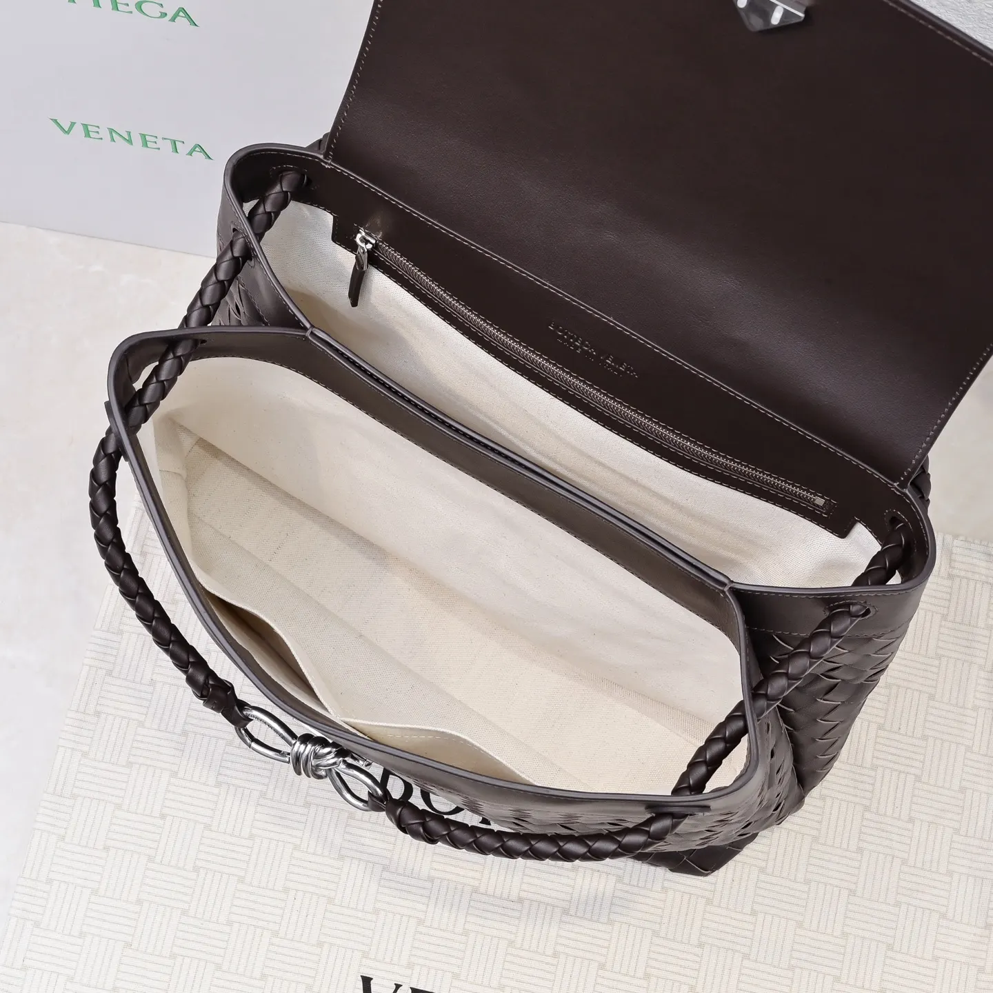 Crossbody Bag Lightweight Leather